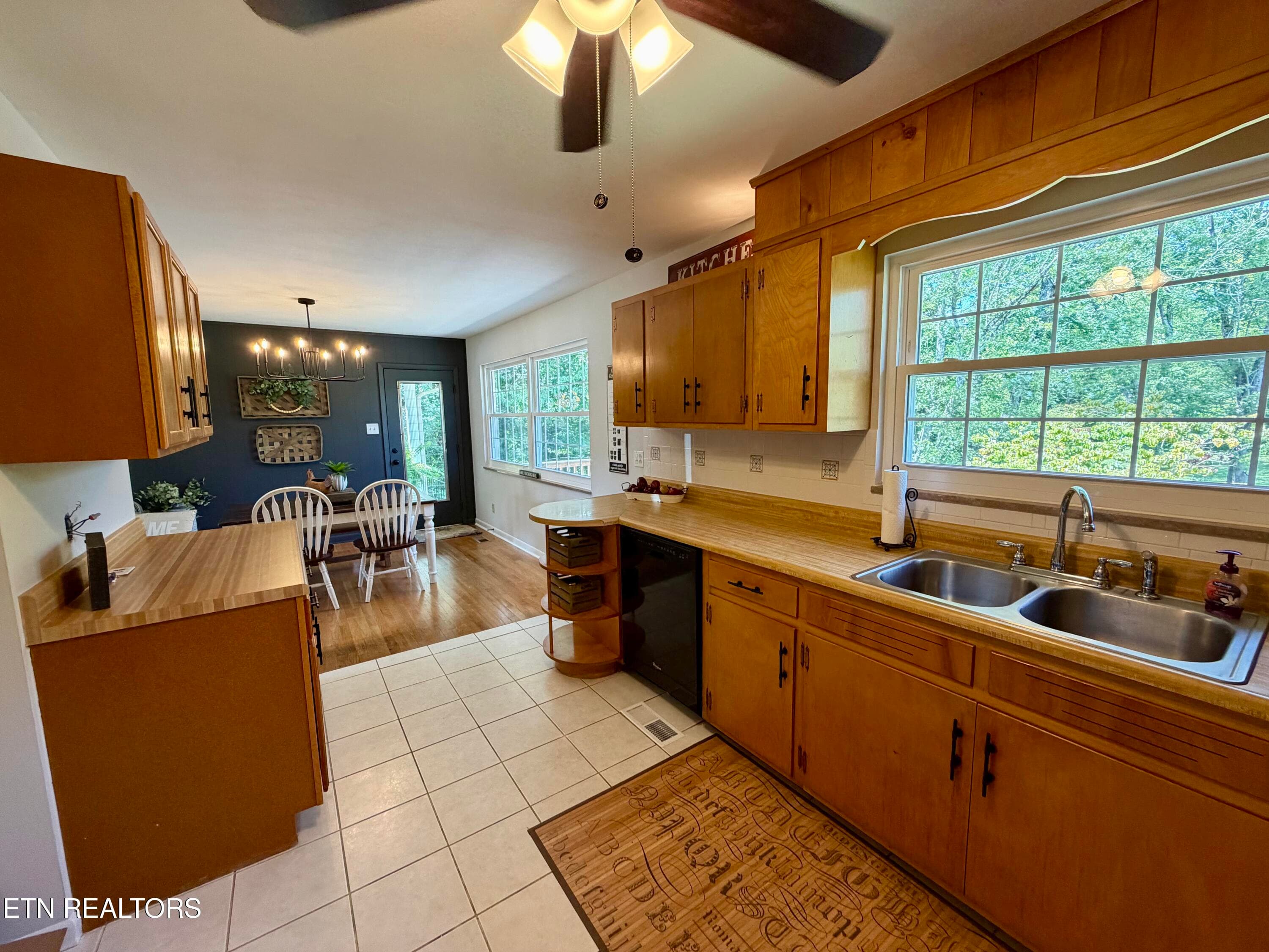 IMG_2234 - 1427 Creekwood Drive, Knoxville, TN 37918, Knoxville