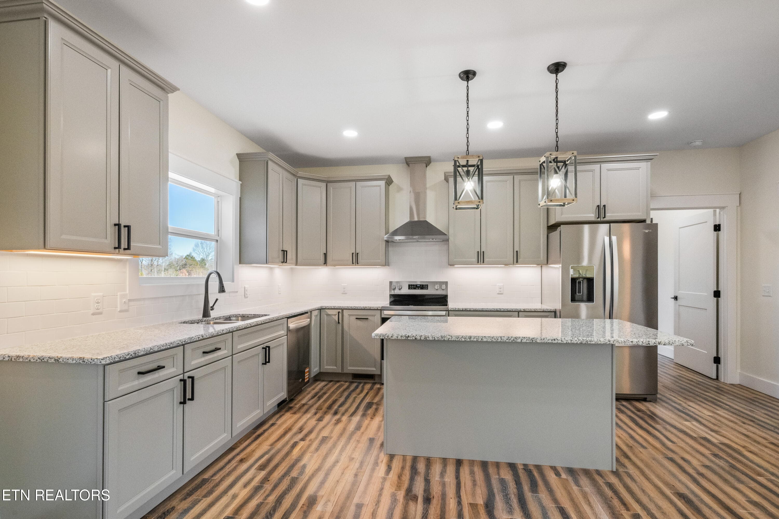 9345 Fox Hill Rd-31 - 9345 Fox Hill Rd, Baxter, TN 38544, Baxter