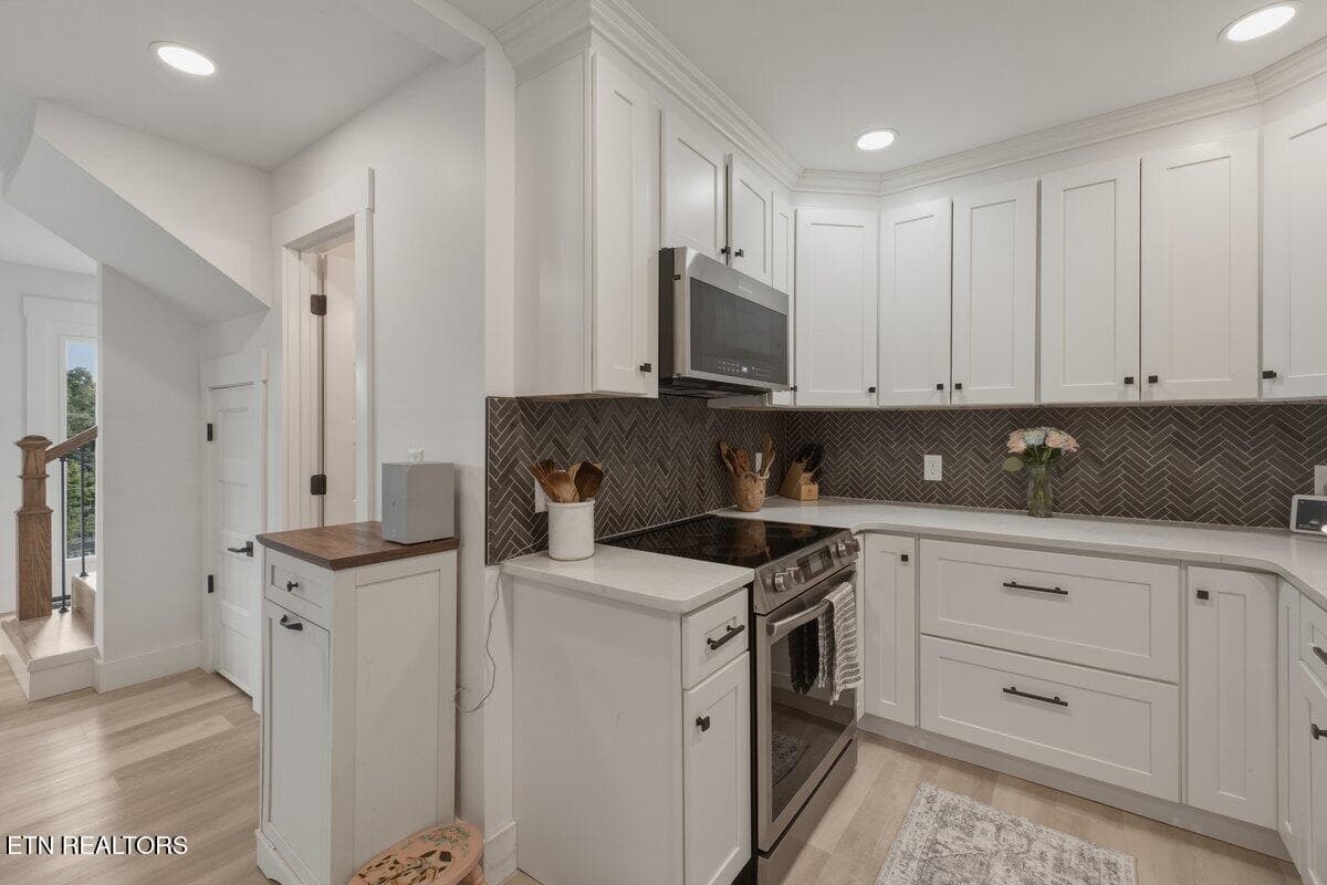 Kitchen 3 (14) - 12312 W Kings Gate Rd, Knoxville, TN 37934