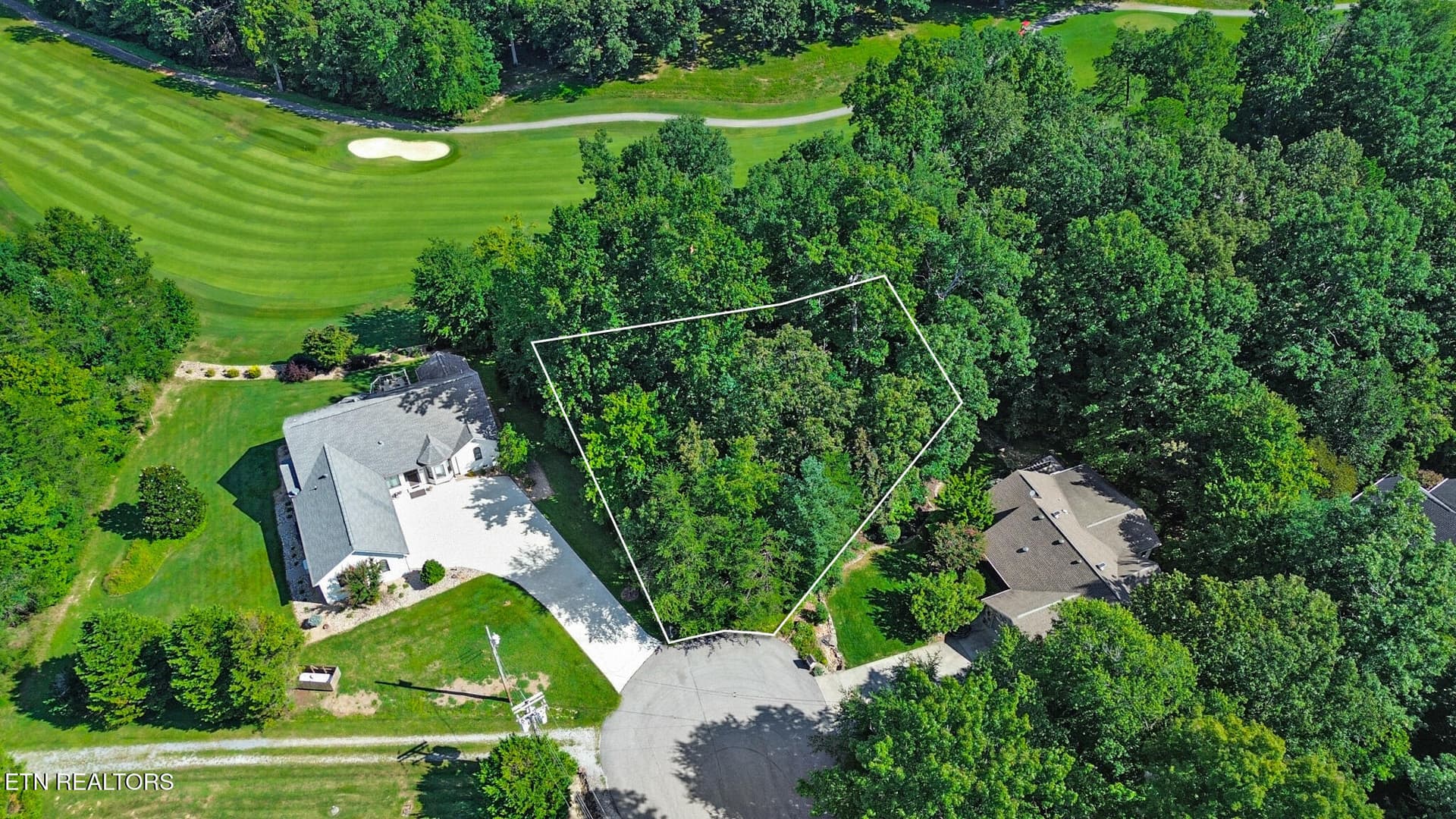 Valarian Drive, Fairfield Glade, TN 38558