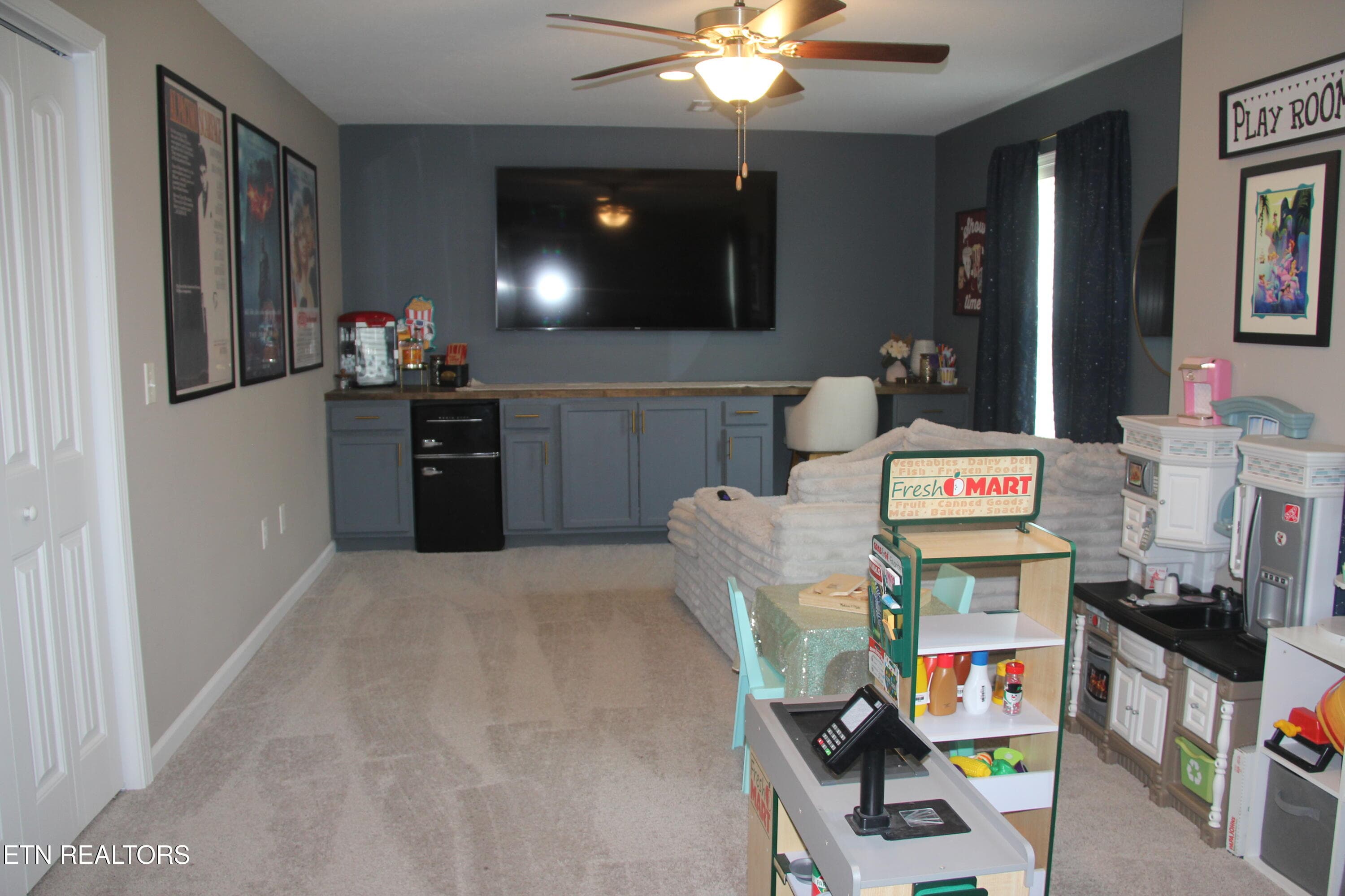 Built in cabinets in bonus room - 5929 Rain Cloud Rd, Knoxville, TN 37918