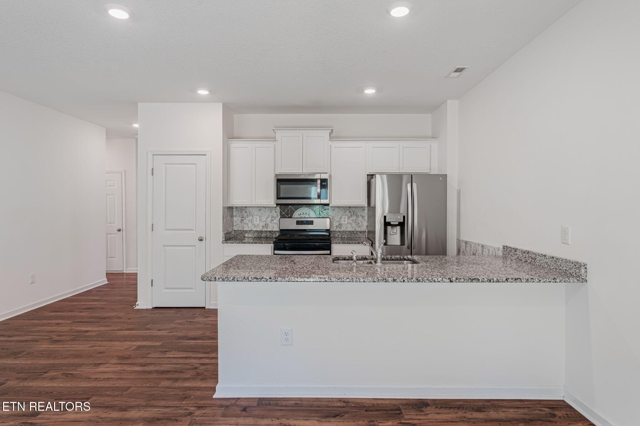 16-web-or-mls-12356 Manhattan Lane-11 - 12356 Manhattan Lane, Knoxville, TN 37932