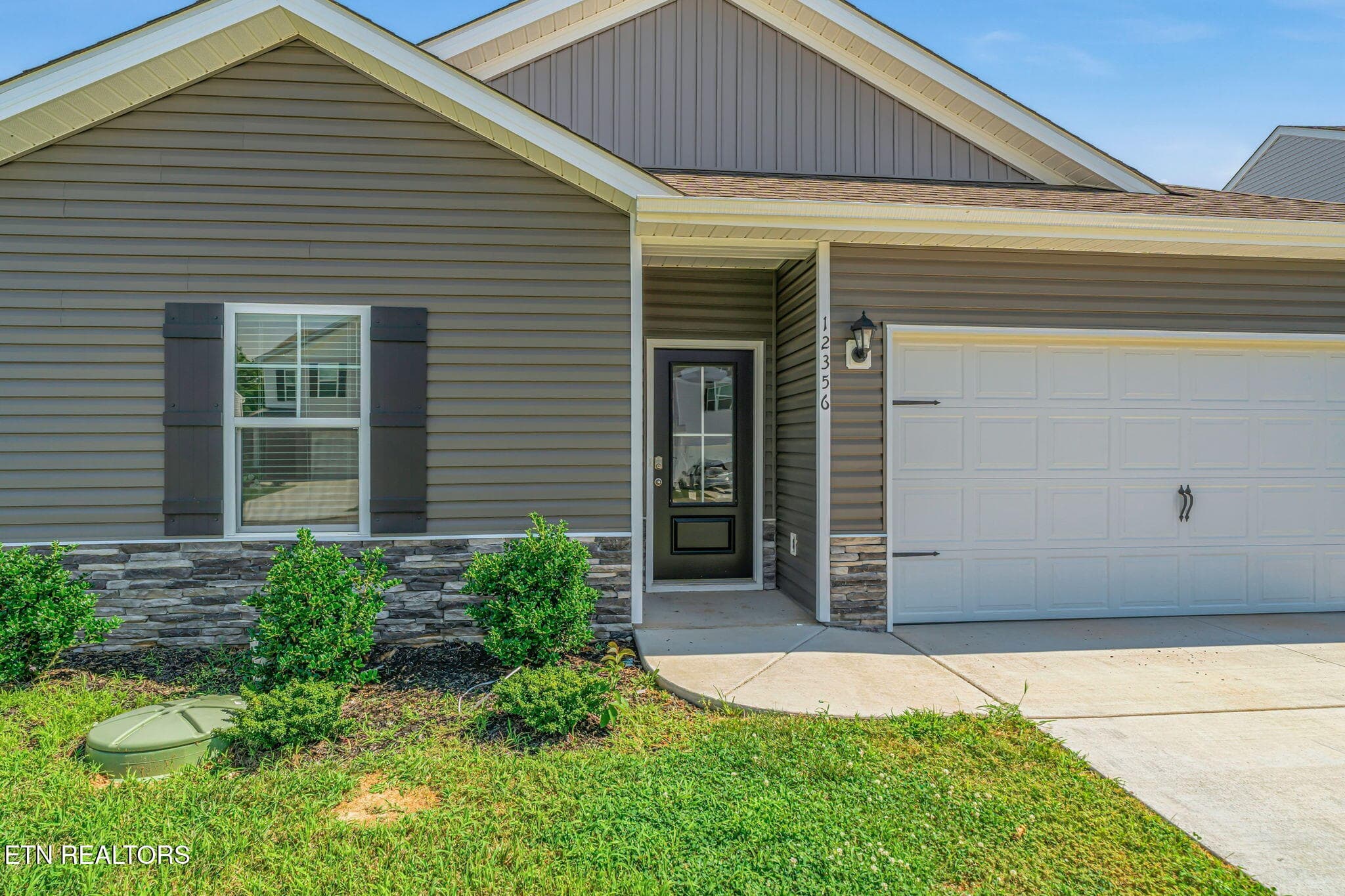 2-web-or-mls-12356 Manhattan Lane-30 - 12356 Manhattan Lane, Knoxville, TN 37932