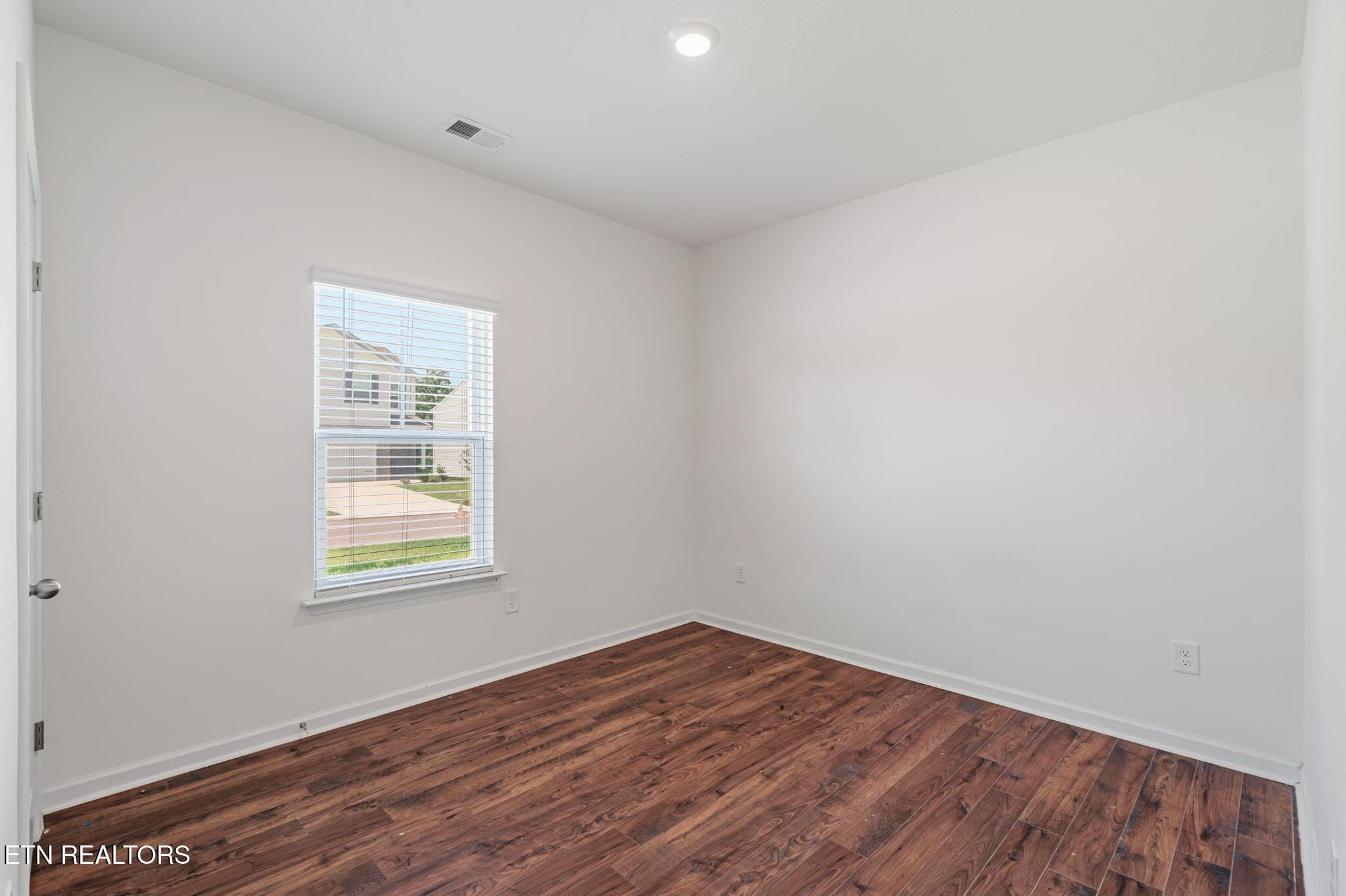 7-web-or-mls-12356 Manhattan Lane-2 - 12356 Manhattan Lane, Knoxville, TN 37932