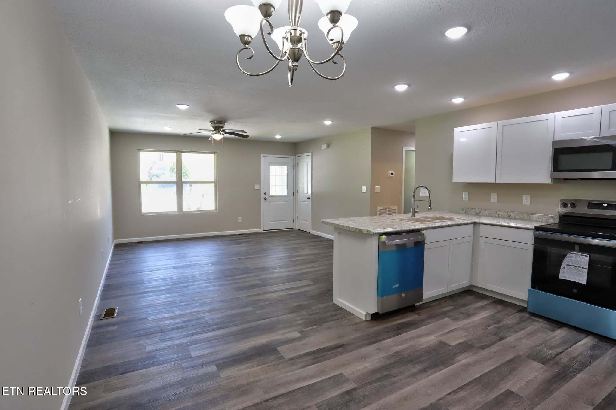 798340041_1098407509420294_2526026362758 - 309 Foley Hill Rd, Clinton, TN 37716