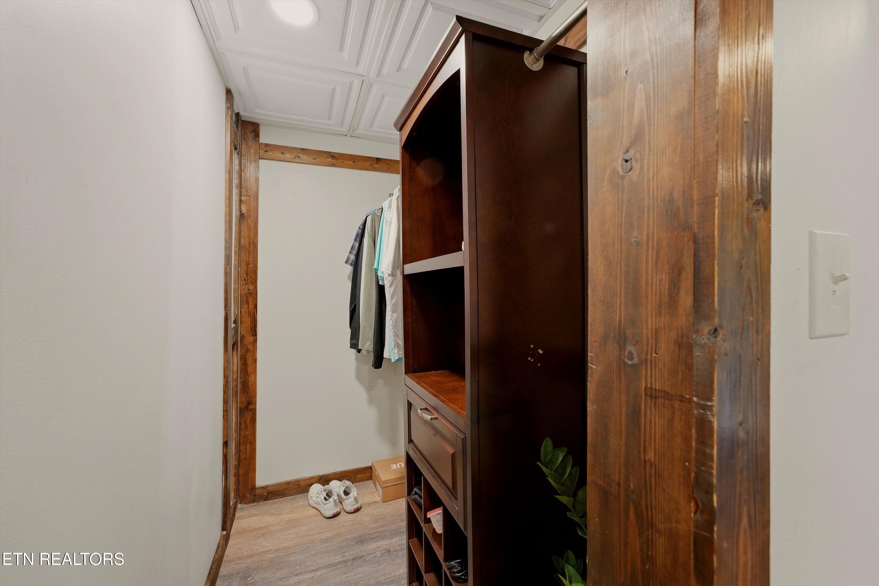 Closet bedroom 3 - 1412 Michaels Lane, Knoxville, TN 37912