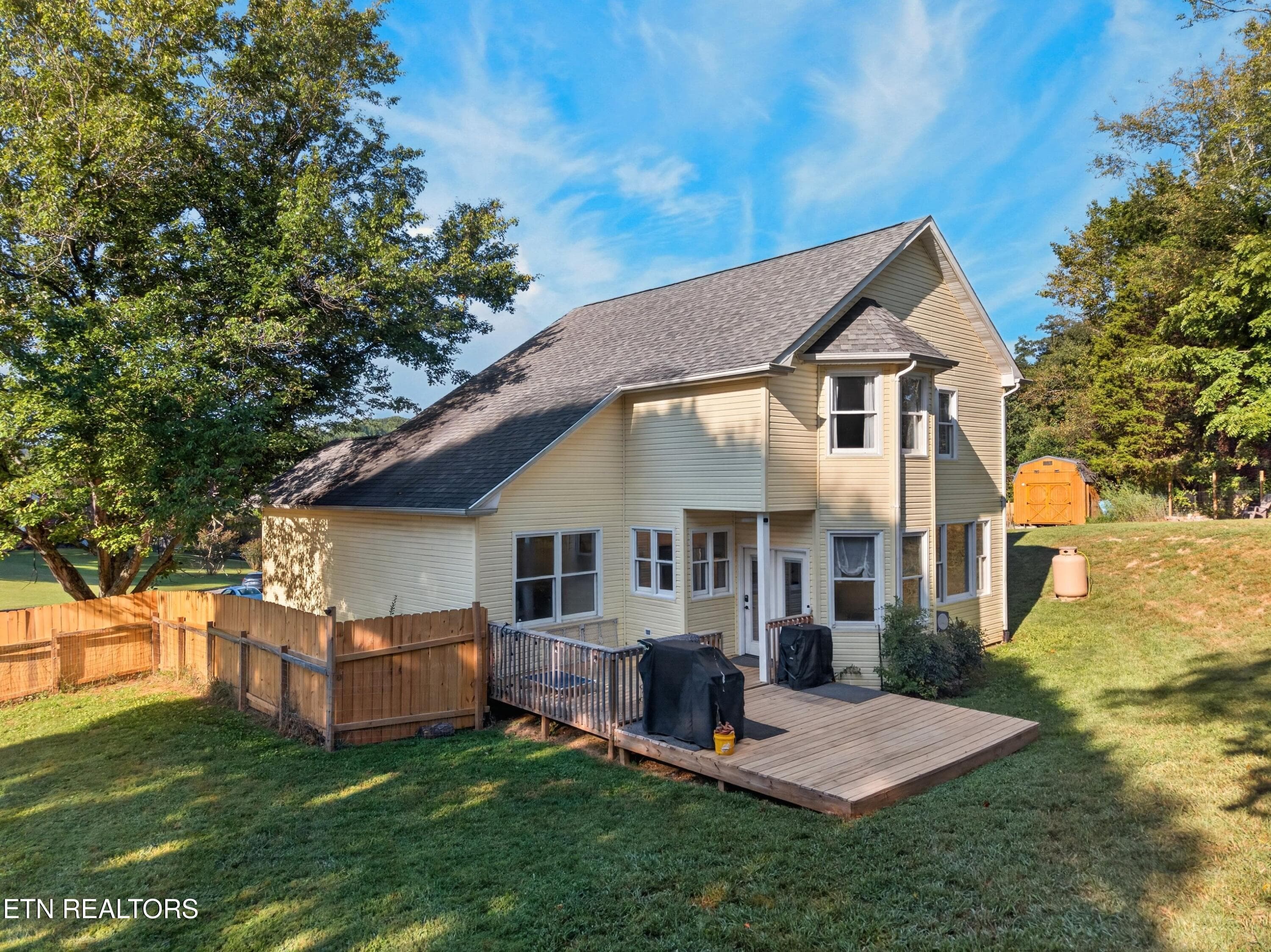 003-313SonnettCourt-Kingsport-TN-37664-S - 313 Sonnett Court, Kingsport, TN 37664