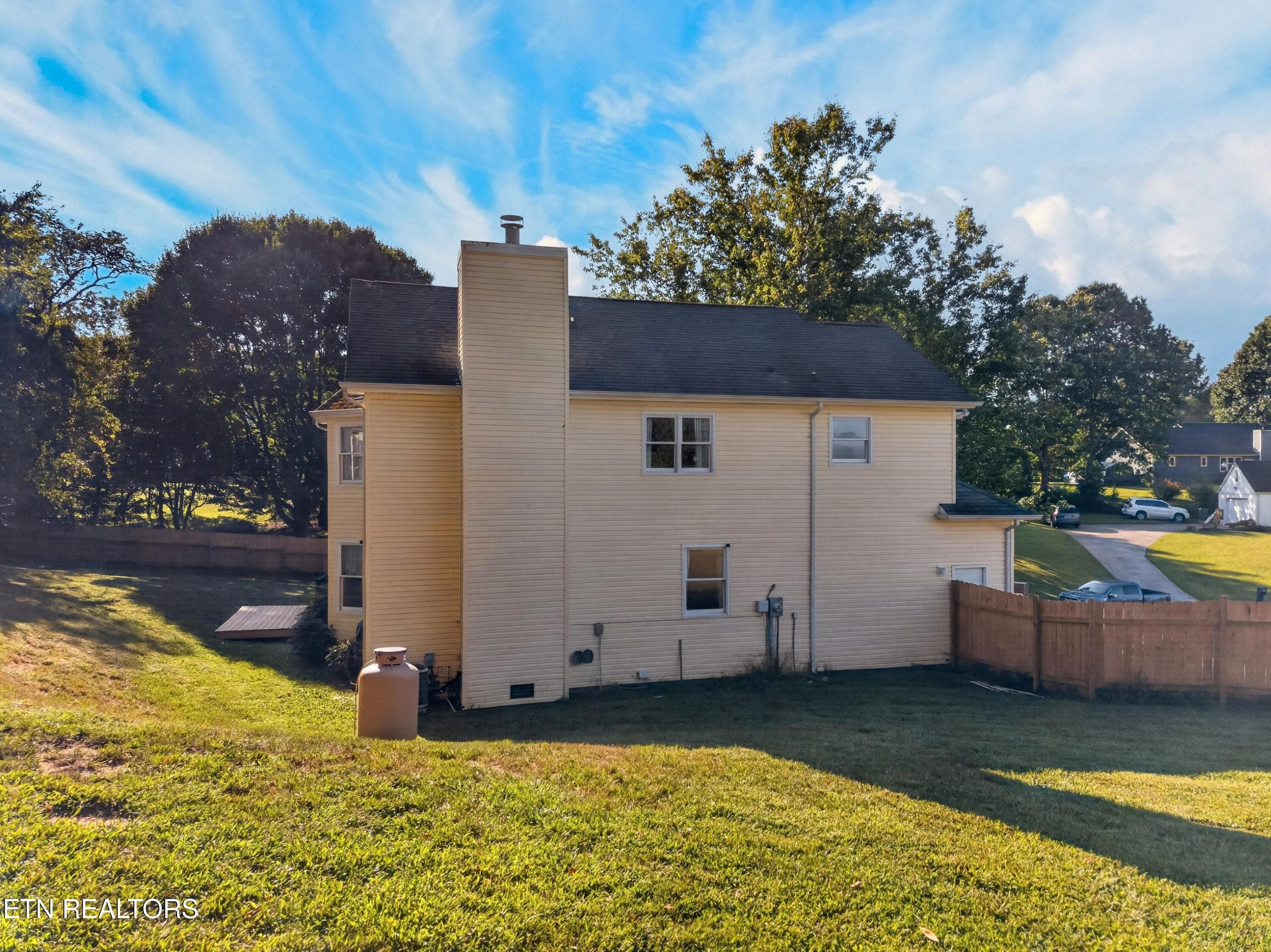 004-313SonnettCourt-Kingsport-TN-37664-S - 313 Sonnett Court, Kingsport, TN 37664