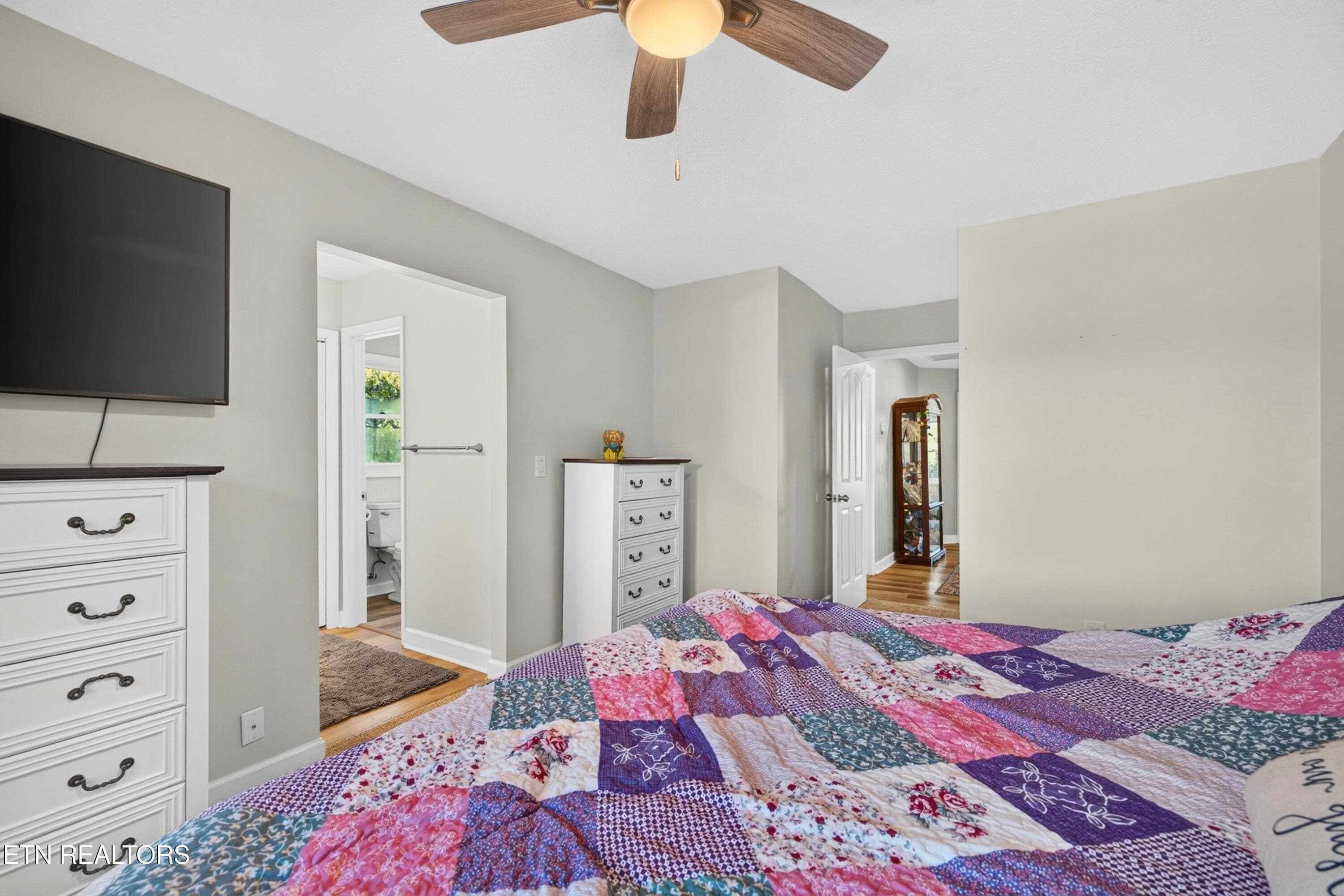 011-313SonnettCourt-Kingsport-TN-37664-S - 313 Sonnett Court, Kingsport, TN 37664