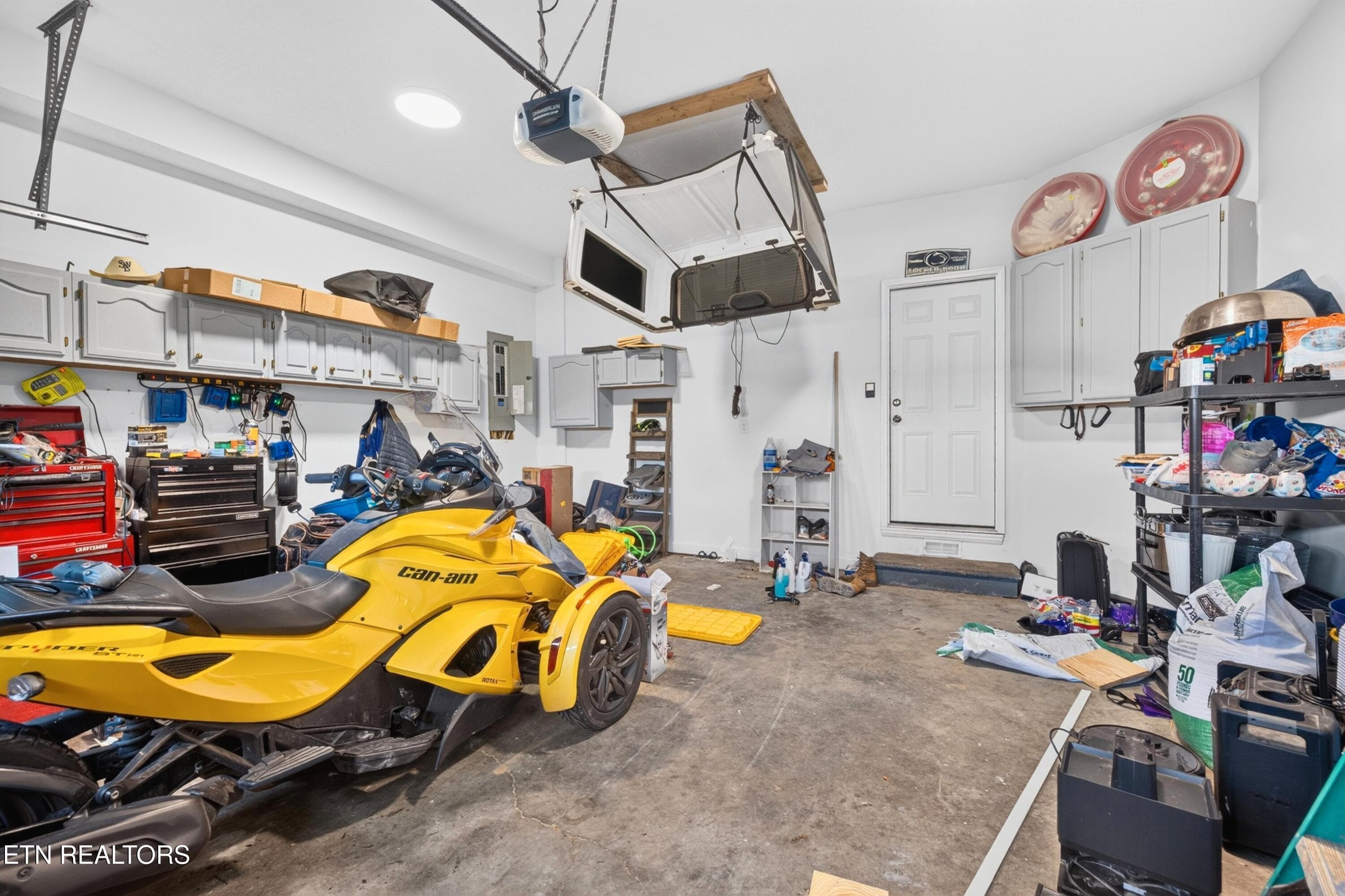 030-313SonnettCourt-Kingsport-TN-37664-S - 313 Sonnett Court, Kingsport, TN 37664