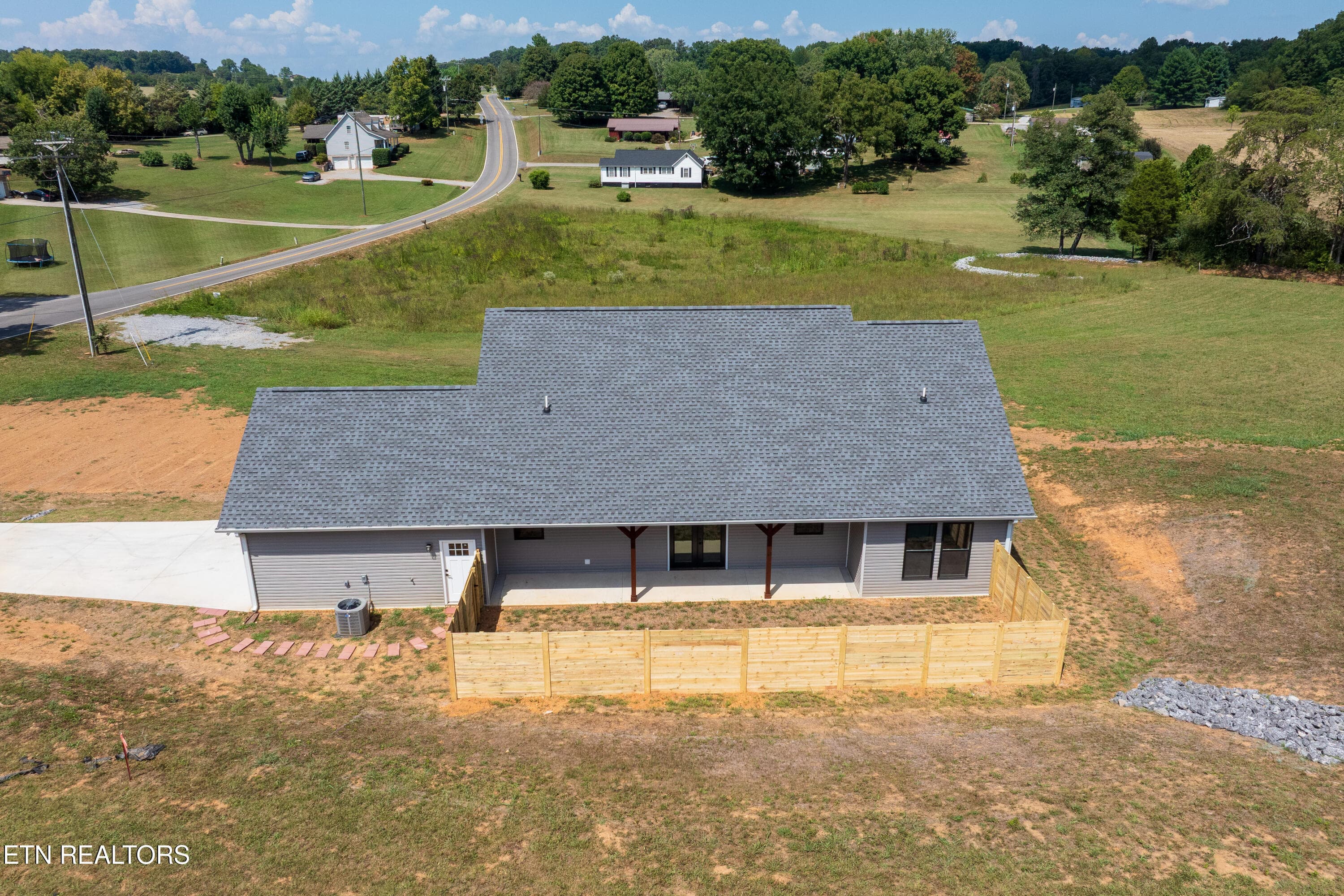 898BrickMillFence-8 - 898 Brick Mill Rd, Maryville, TN 37801