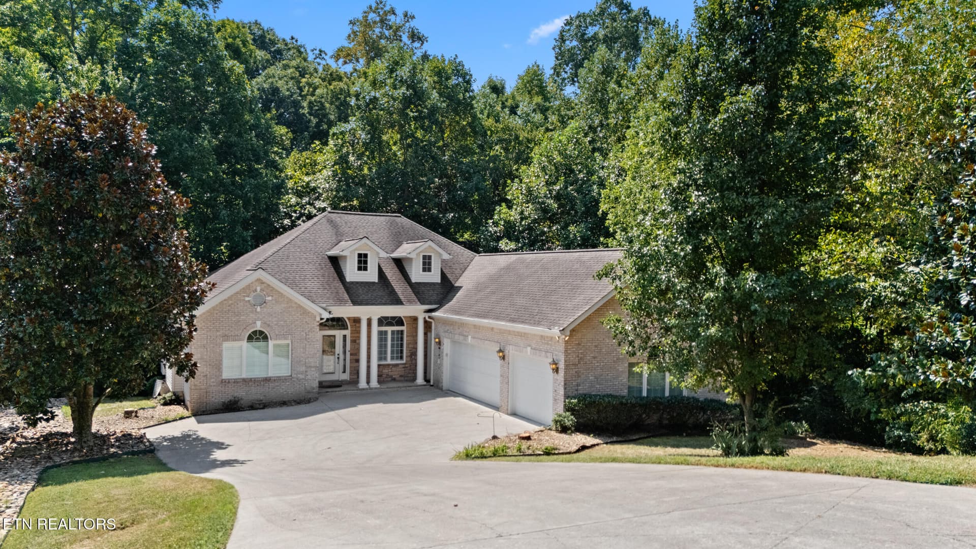 129 Chuniloti Trace, Loudon, TN 37774