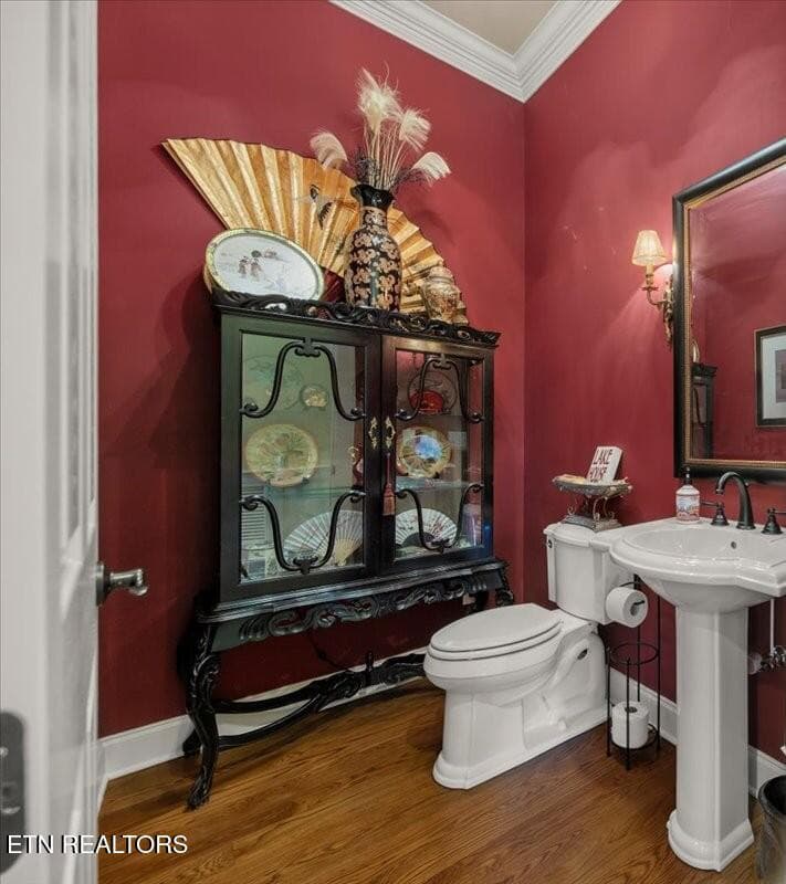 Listing 3 Kiley Niles Engel & Volkers - 436 Waterfront Way, Spring City, TN 37381
