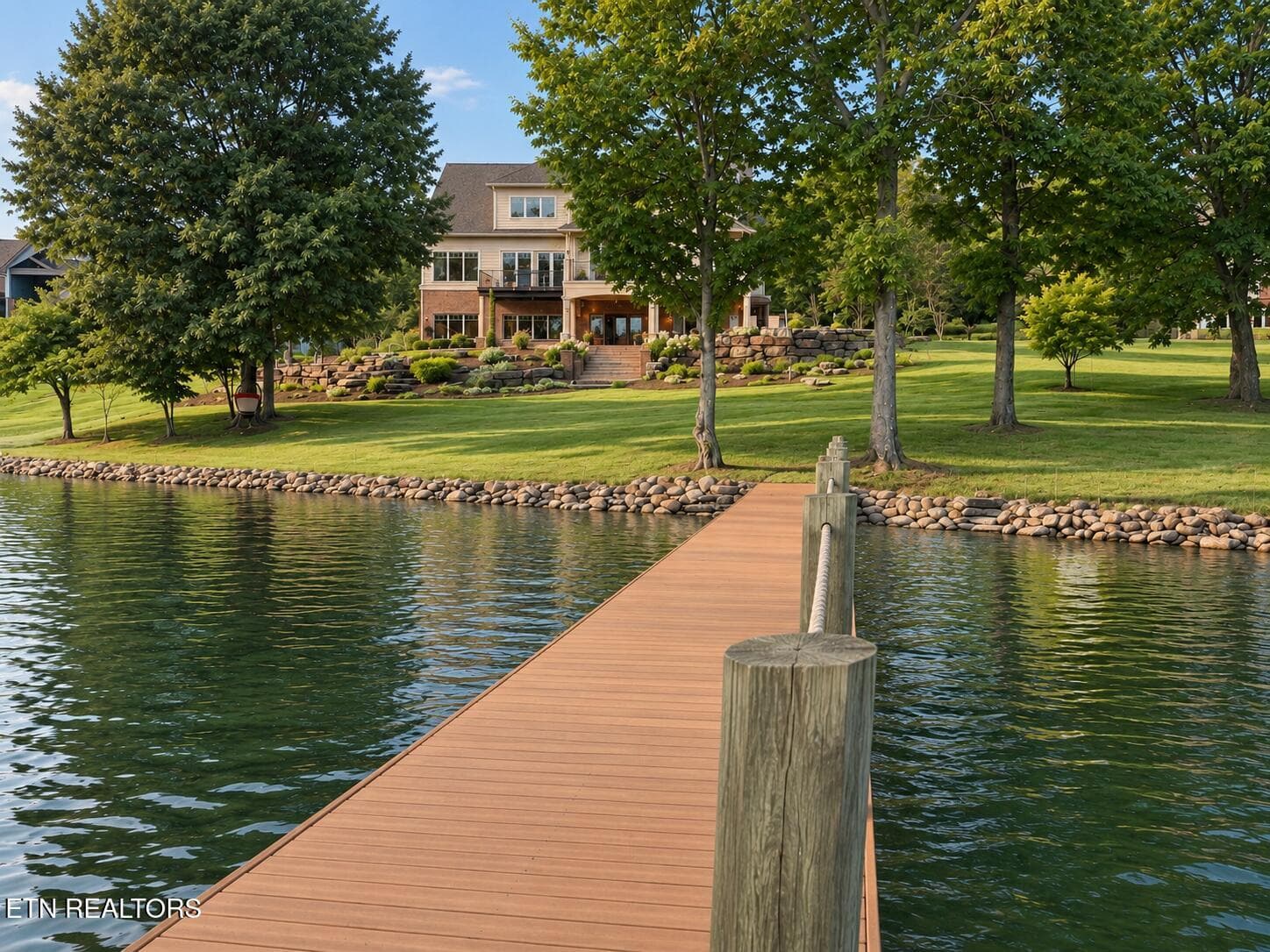 Dock 436 Waterfront Way - 436 Waterfront Way, Spring City, TN 37381