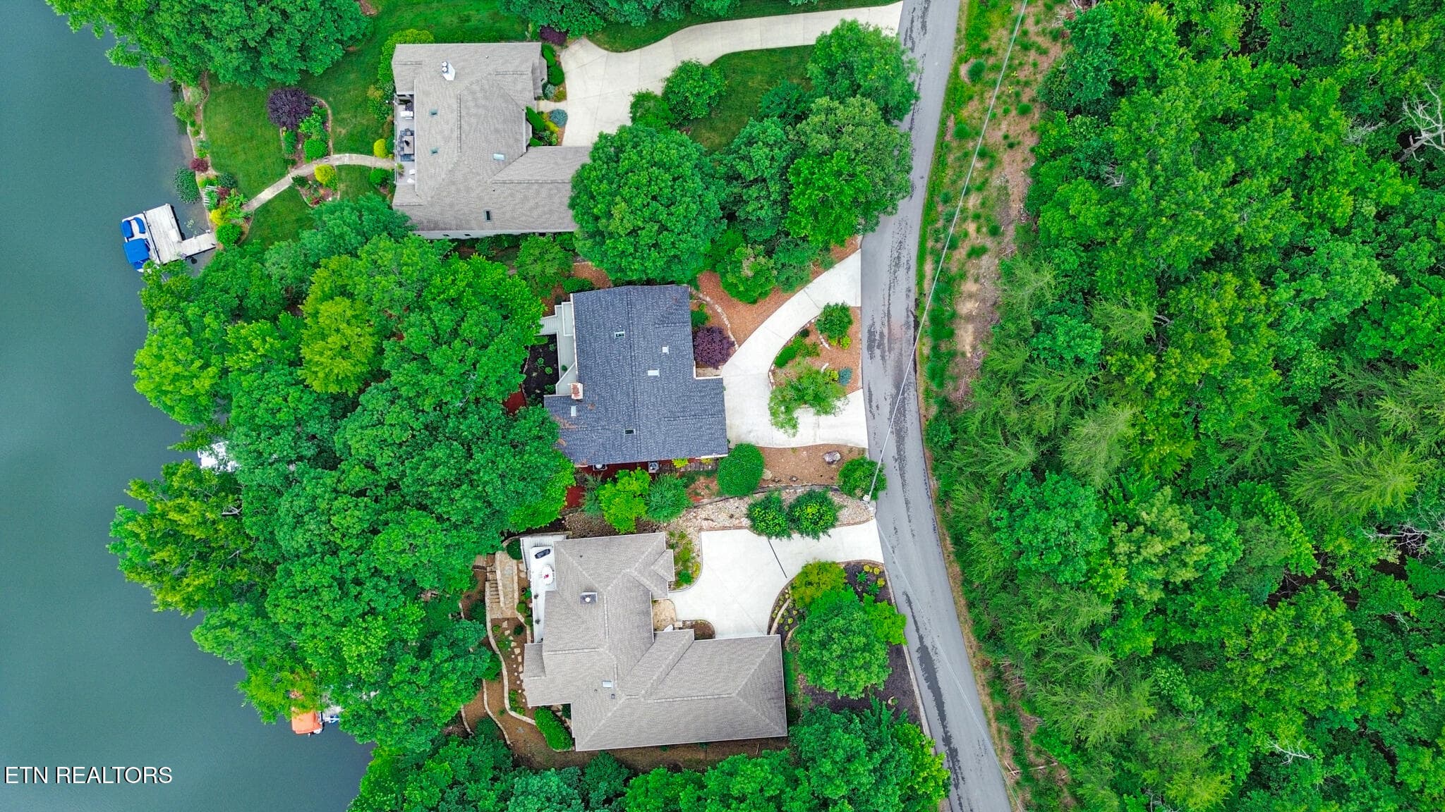 dji_0985-dji_0987 - 120 Chatham Lane, Fairfield Glade, TN 38558