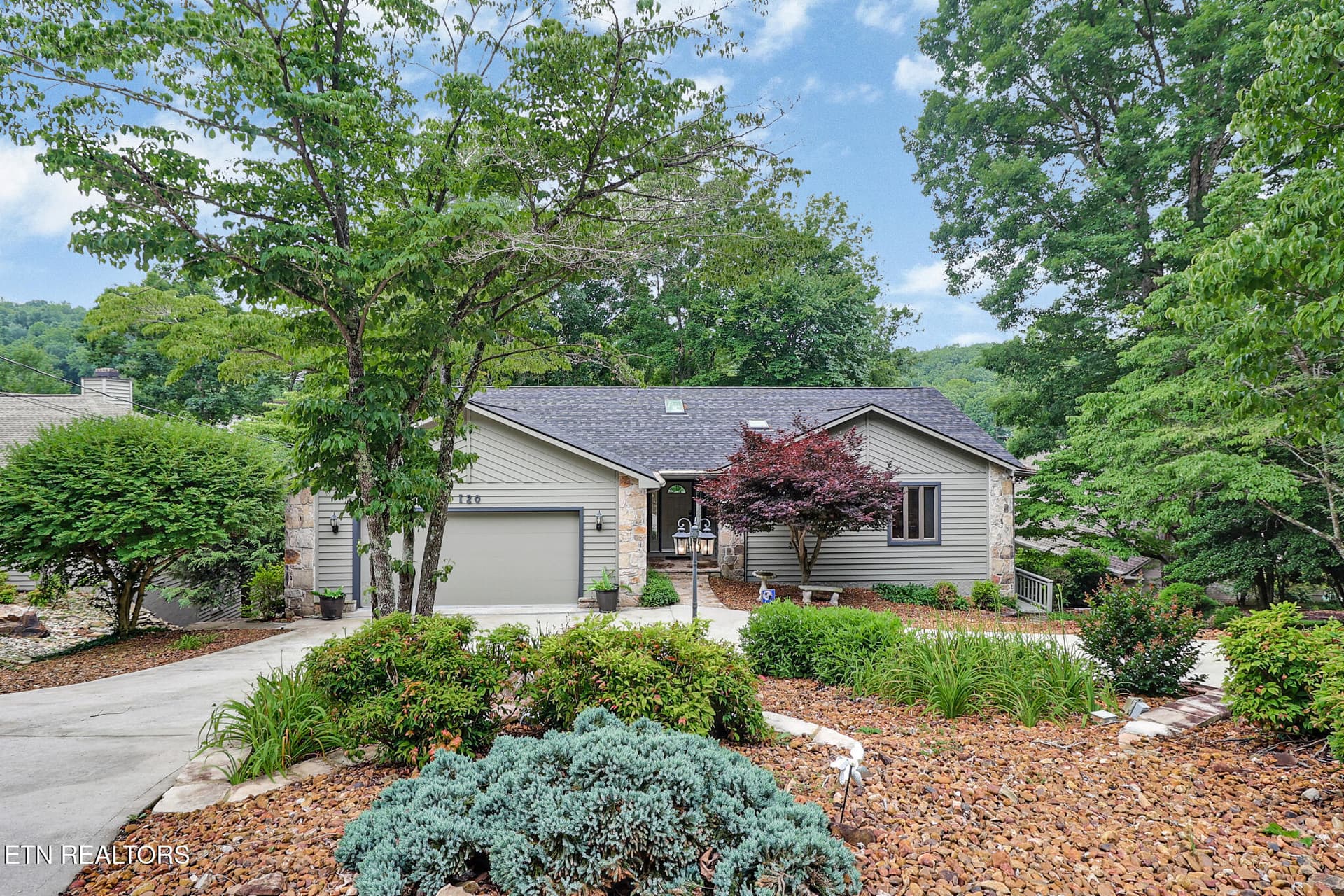 120 Chatham Lane, Fairfield Glade, TN 38558