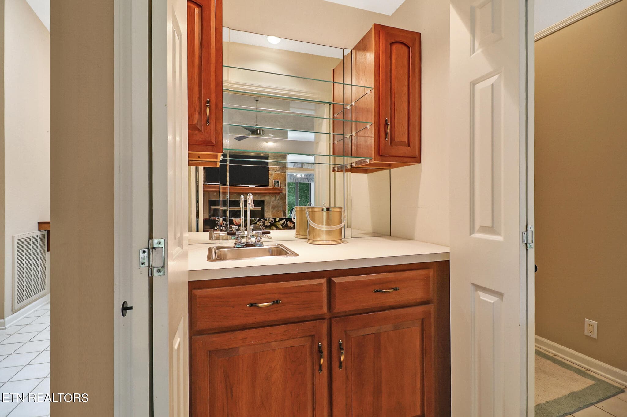 n44a4656-n44a4660 - 120 Chatham Lane, Fairfield Glade, TN 38558