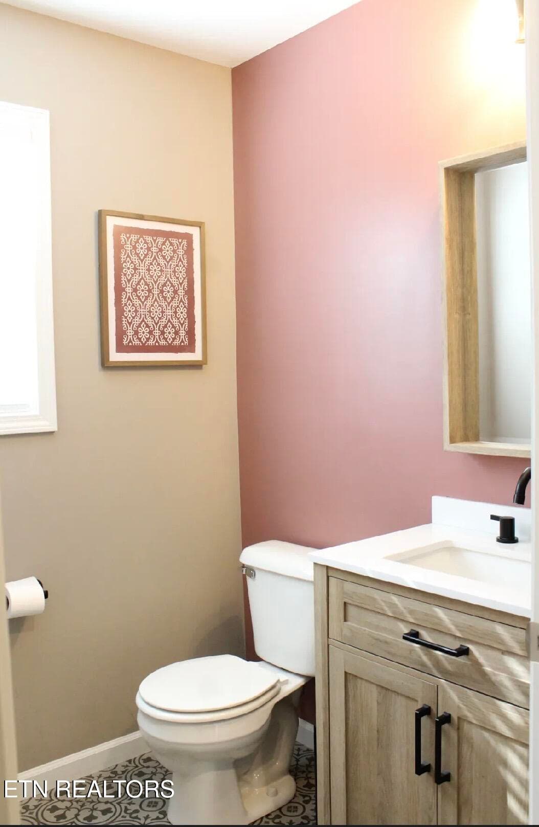Half bath - 5929 Rain Cloud Rd, Knoxville, TN 37918