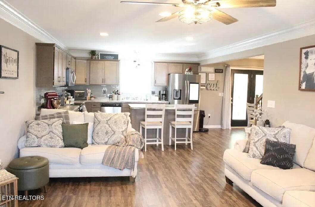 Open floor plan - 5929 Rain Cloud Rd, Knoxville, TN 37918