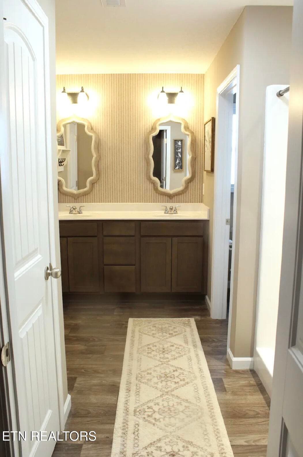 Primary bath - 5929 Rain Cloud Rd, Knoxville, TN 37918
