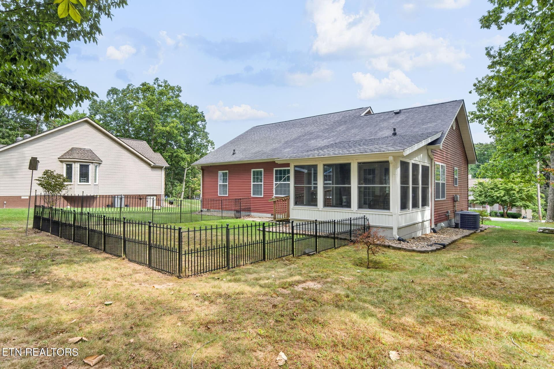 7-web-or-mls-119 Wycliff Ln_034_TNPC - 119 Wycliff Lane, Crossville, TN 38558