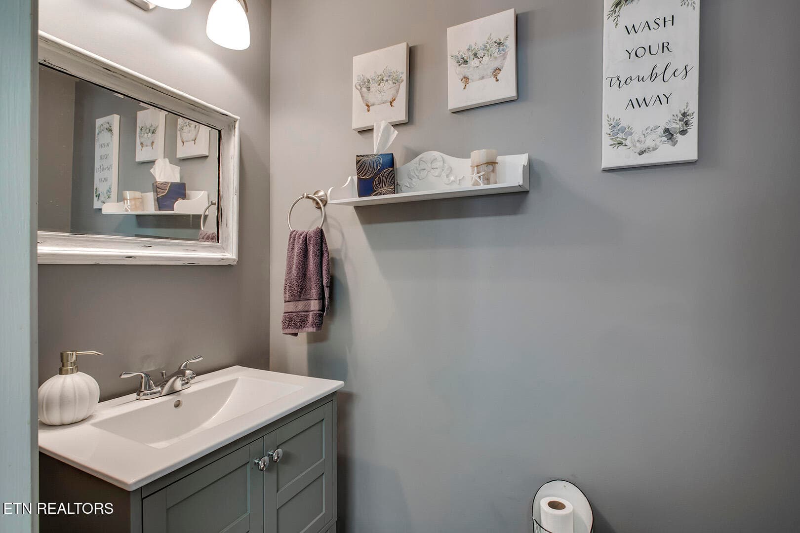 07_ElizaPointeWay_3701_HalfBath - 3701 Eliza Pointe Way, Knoxville, TN 37921, Knoxville