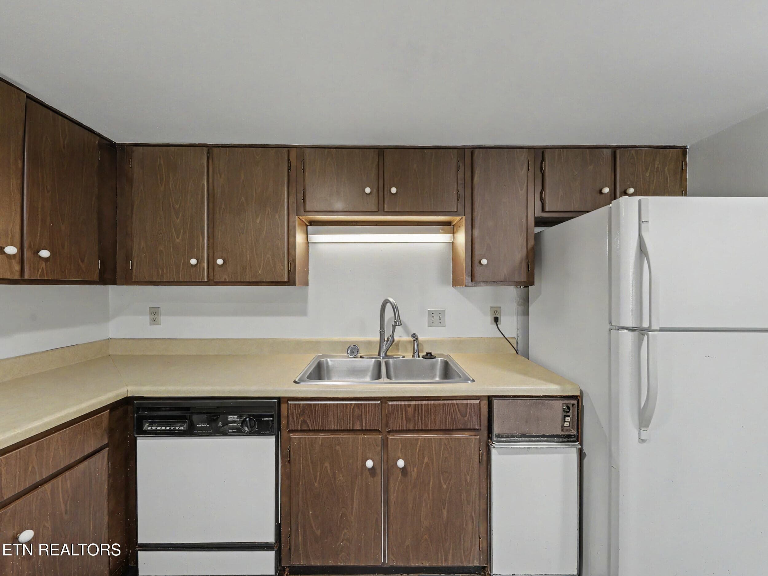 7_img_8310_lr - 1845 Cherokee Bluff Drive, Knoxville, TN 37920