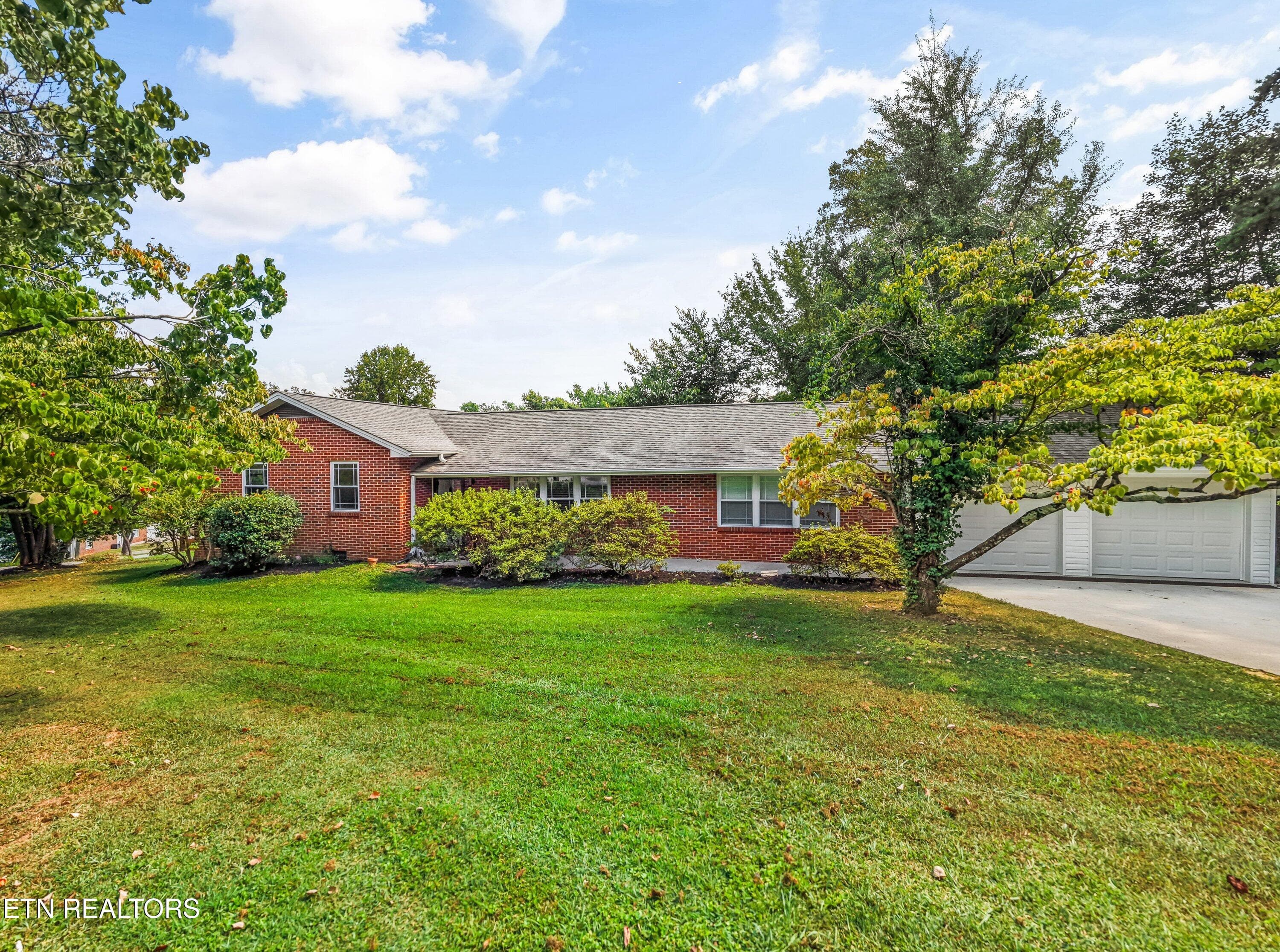 4418 Garden Dr NE 07 - 4418 NE Garden, Knoxville, TN 37918