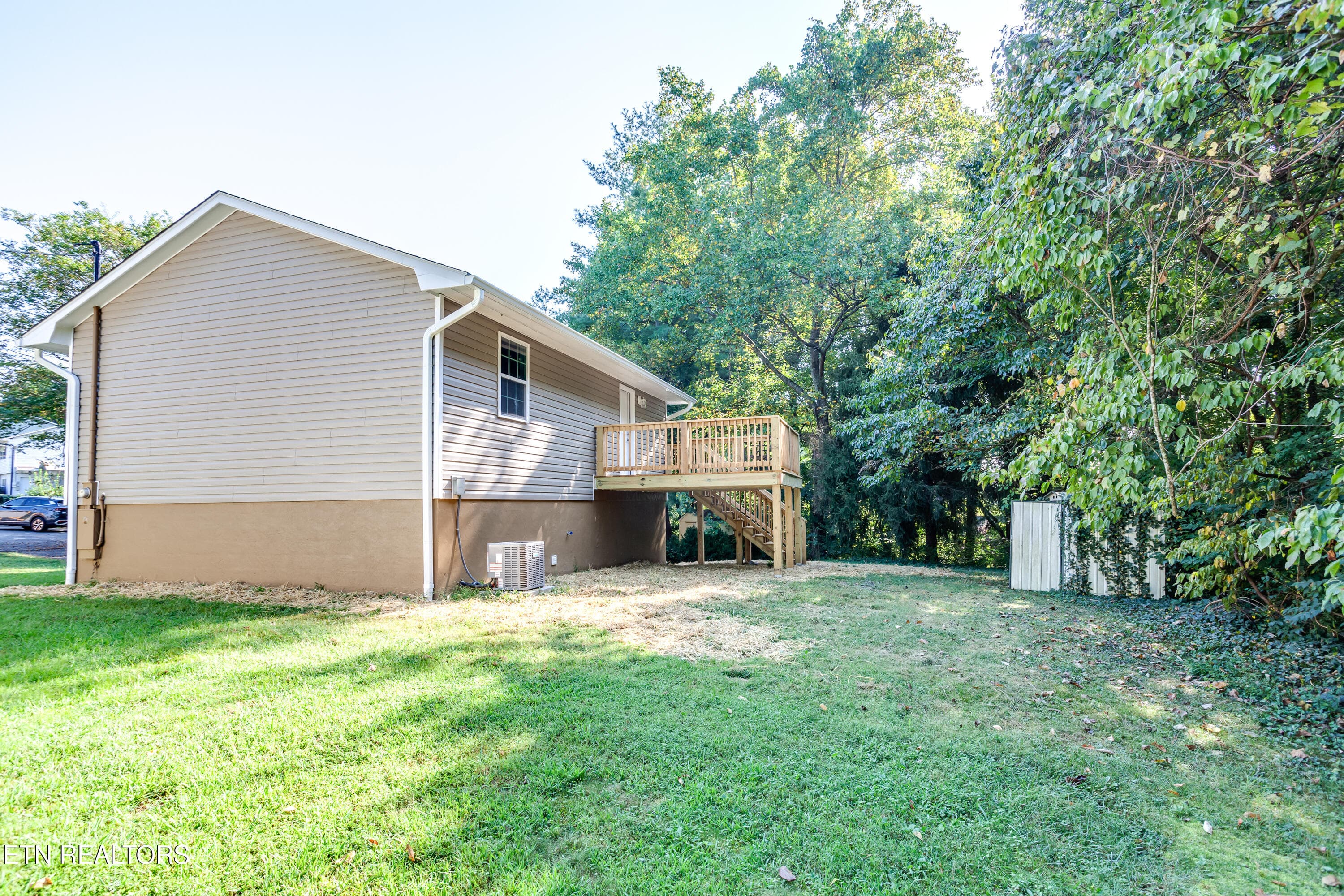 04220260905-1-3300KendallmacLnKnoxvilleT - 3300 Kendallmac Lane, Knoxville, TN 37931