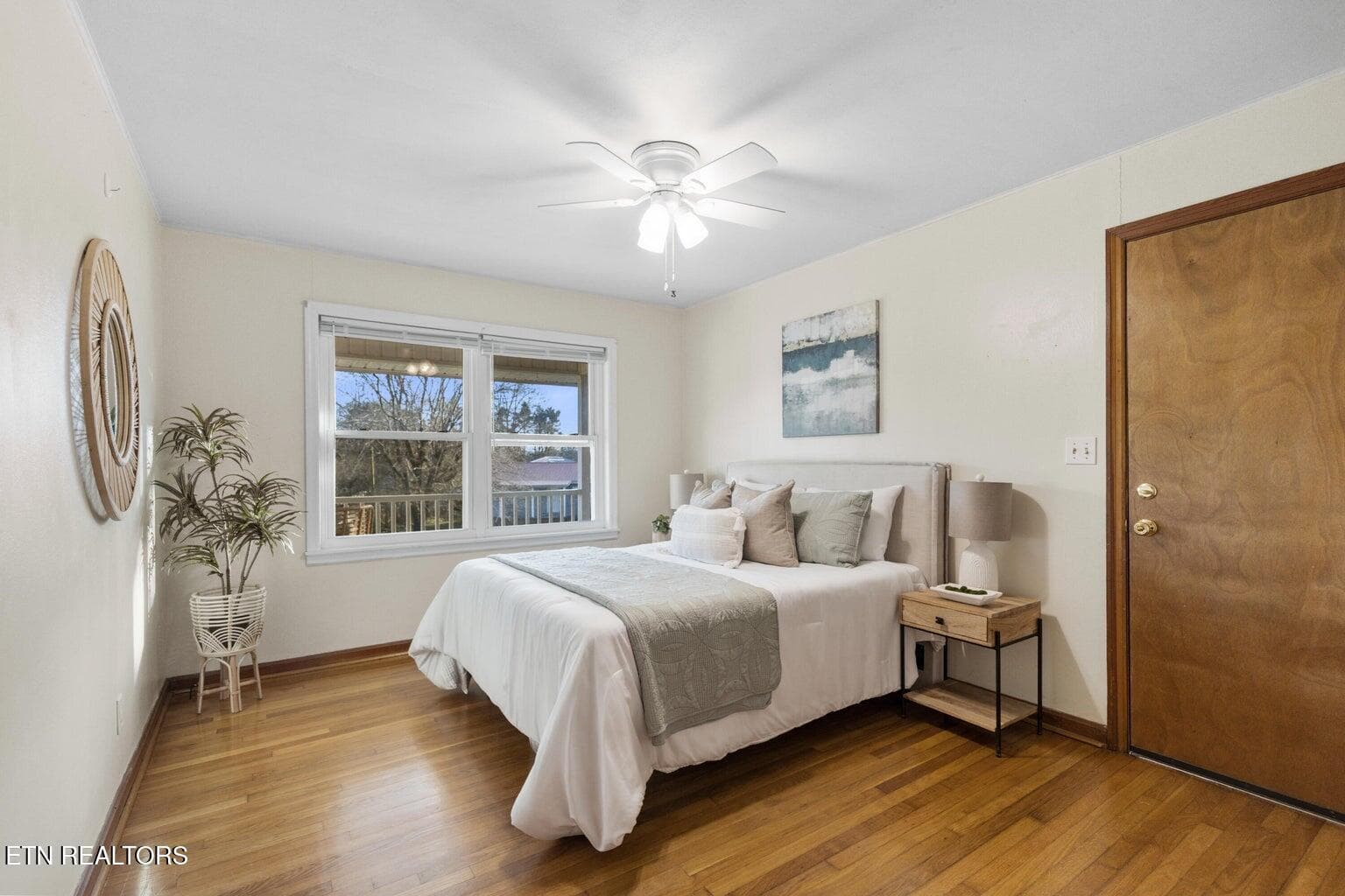 Main Bedroom - 128 NE Scott St, Charleston, TN 37310