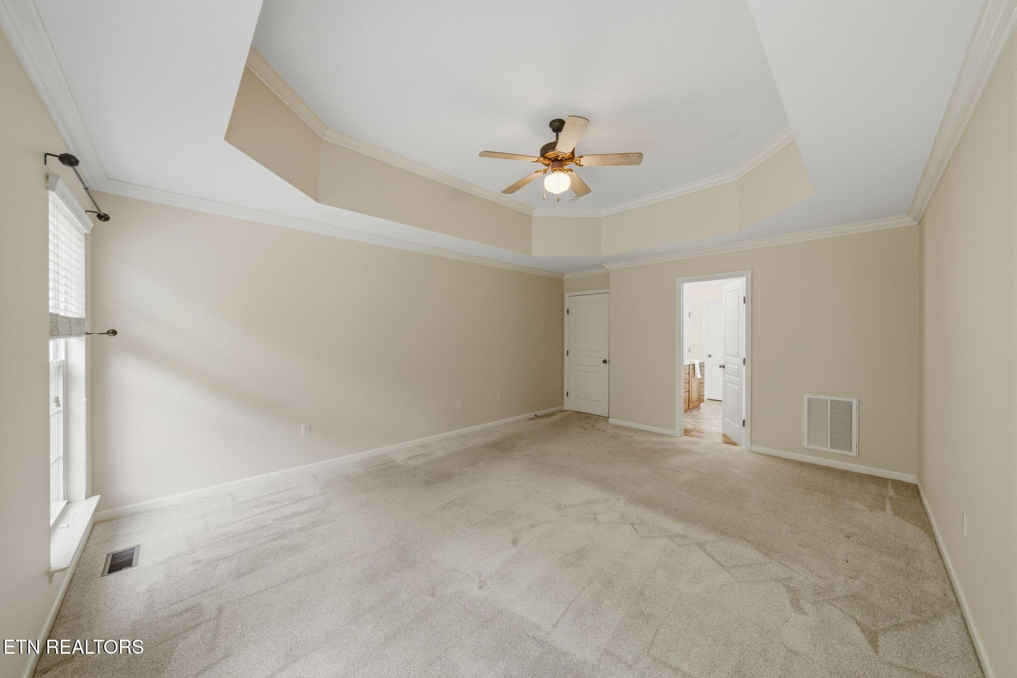 Primary to Bath - 1721 Bombay Lane, Knoxville, TN 37932