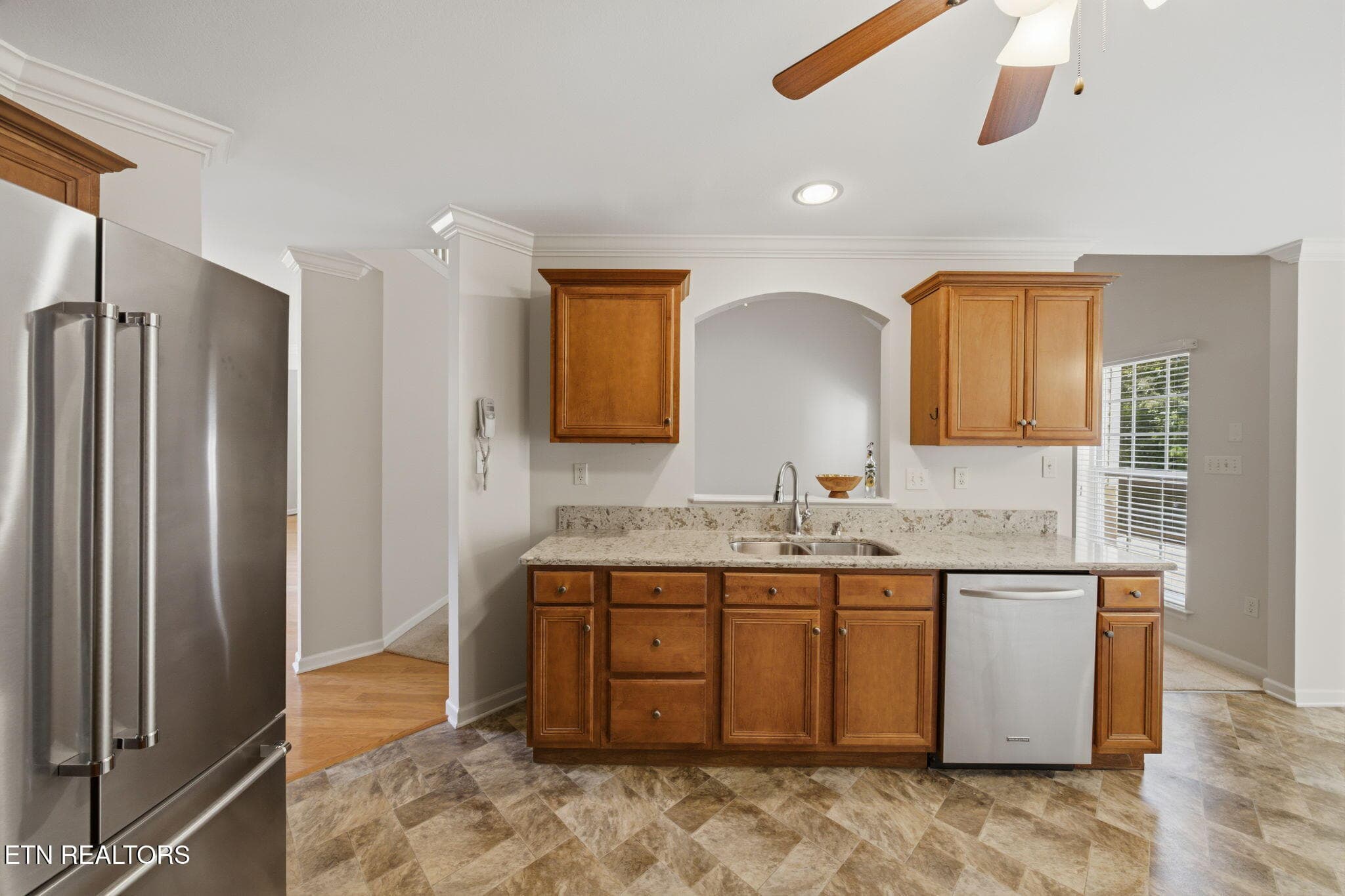 Kitchen with pass through view Bombay - 1721 Bombay Lane, Knoxville, TN 37932