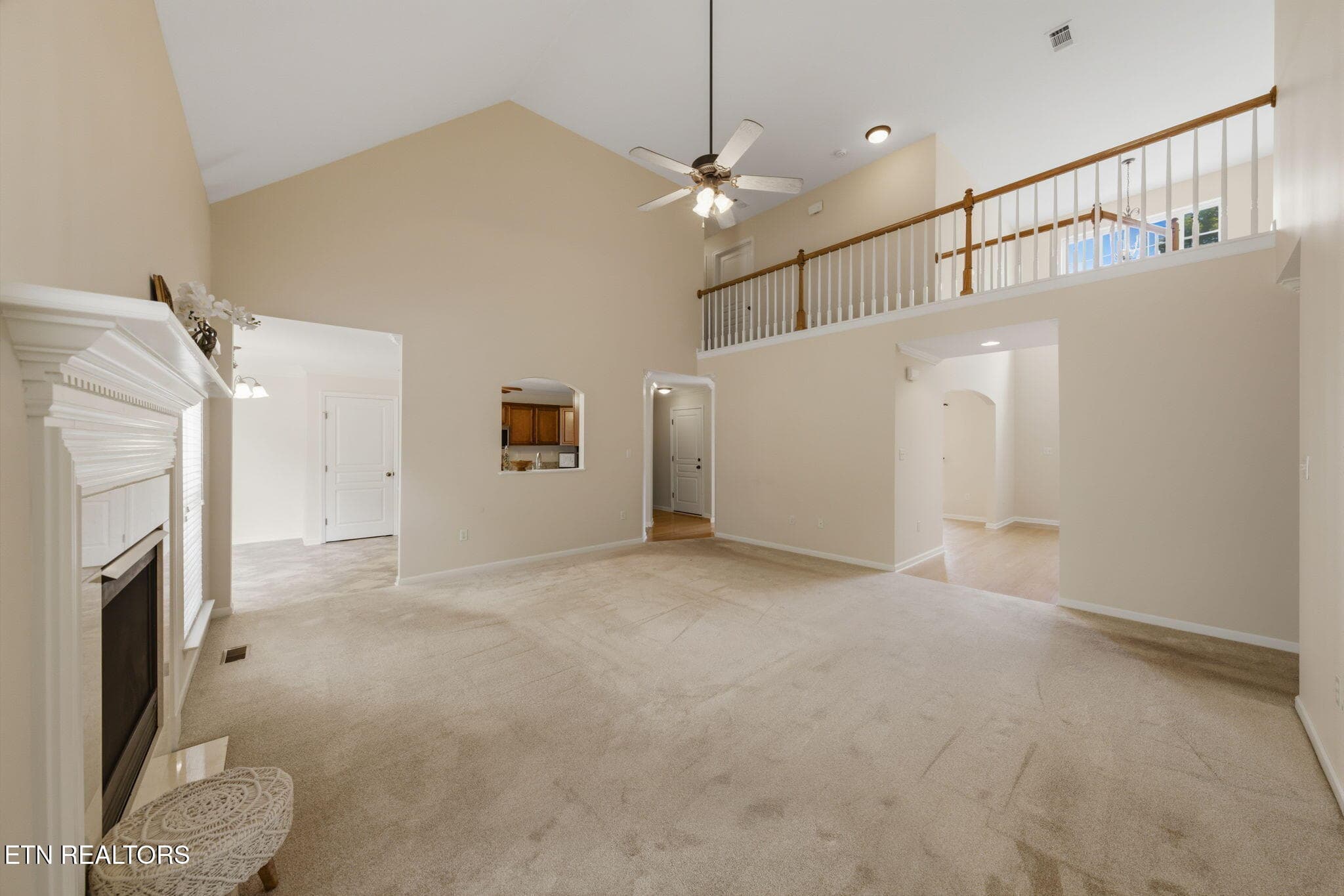 Living room to kitchen Bombay - 1721 Bombay Lane, Knoxville, TN 37932