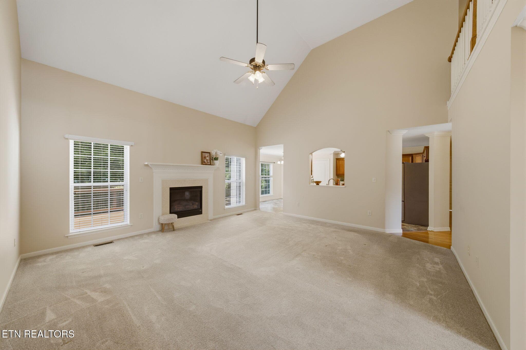 Bombay living room with gas fireplace - 1721 Bombay Lane, Knoxville, TN 37932