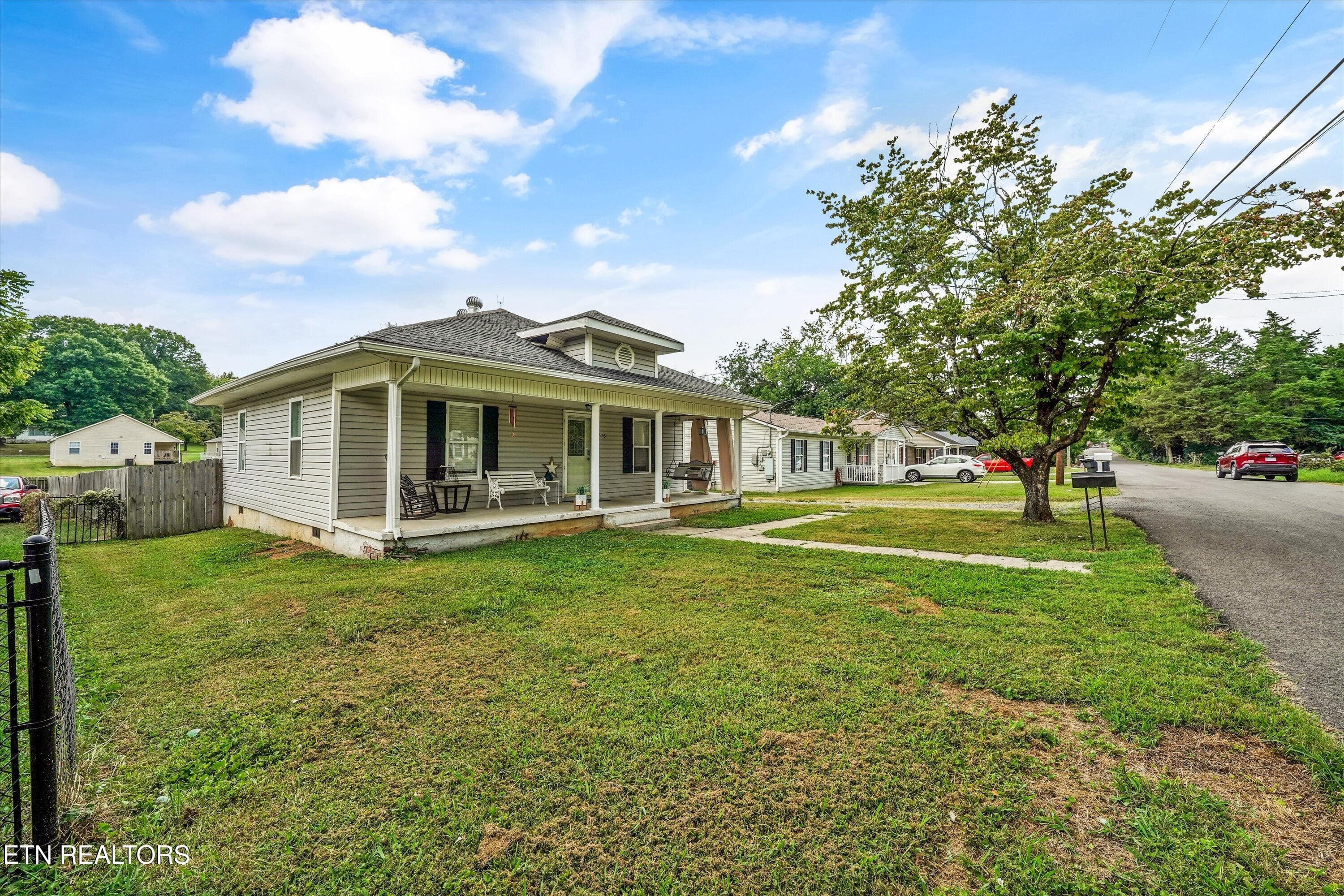 Exterior - 616 Mitchell Drive, Knoxville, TN 37912