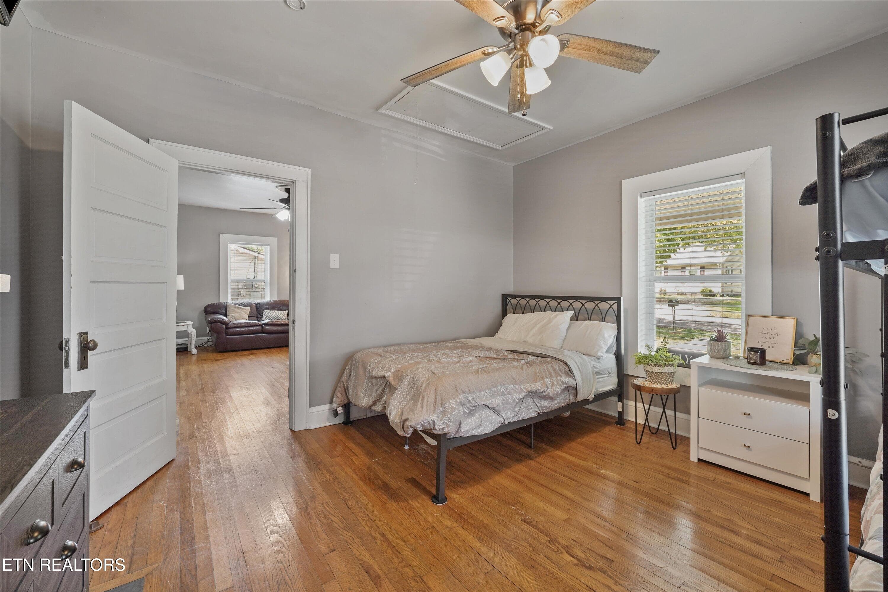 Primary Bedroom - 616 Mitchell Drive, Knoxville, TN 37912