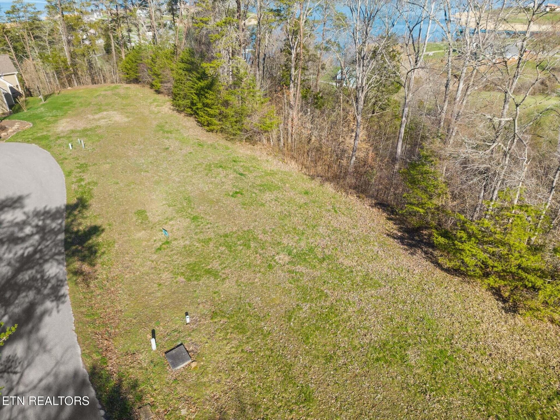 Dove ct - 3 - Dove Court, Sharps Chapel, TN 37866