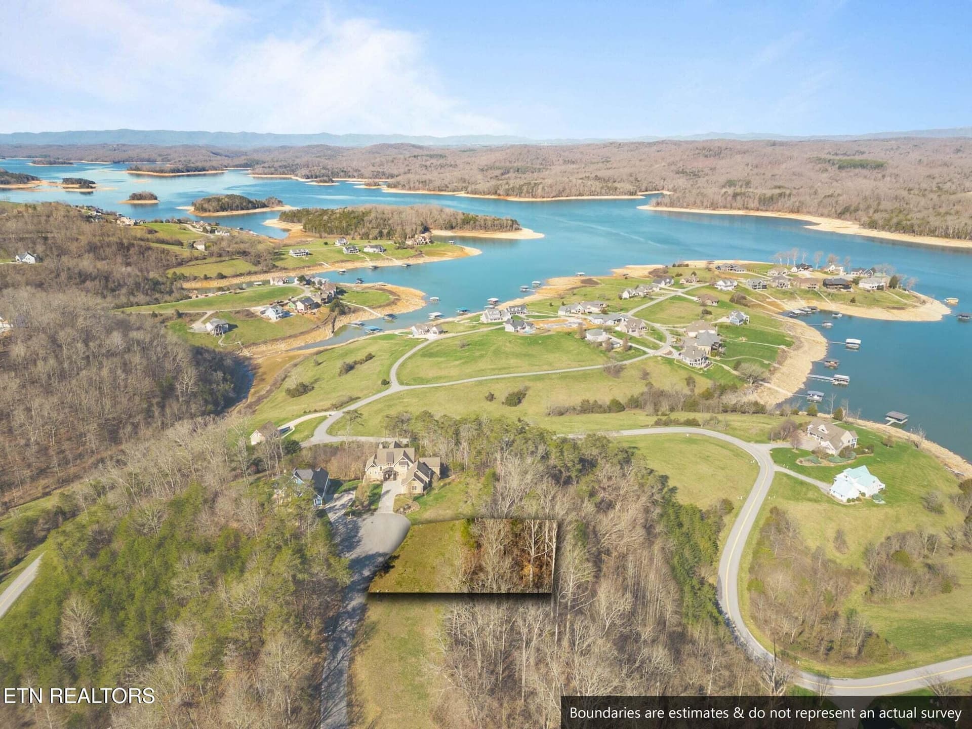 Dove ct - 6 - Dove Court, Sharps Chapel, TN 37866