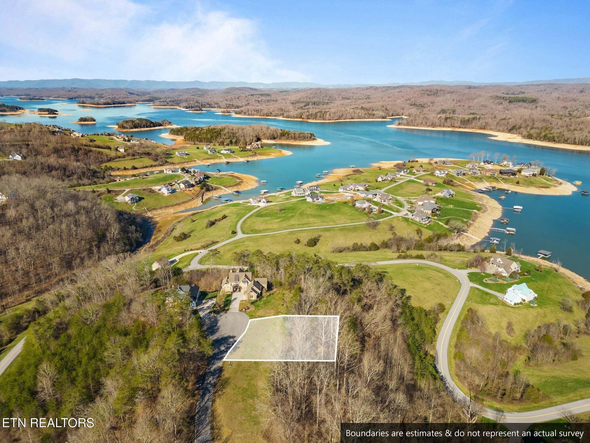 Dove ct - 8 - Dove Court, Sharps Chapel, TN 37866
