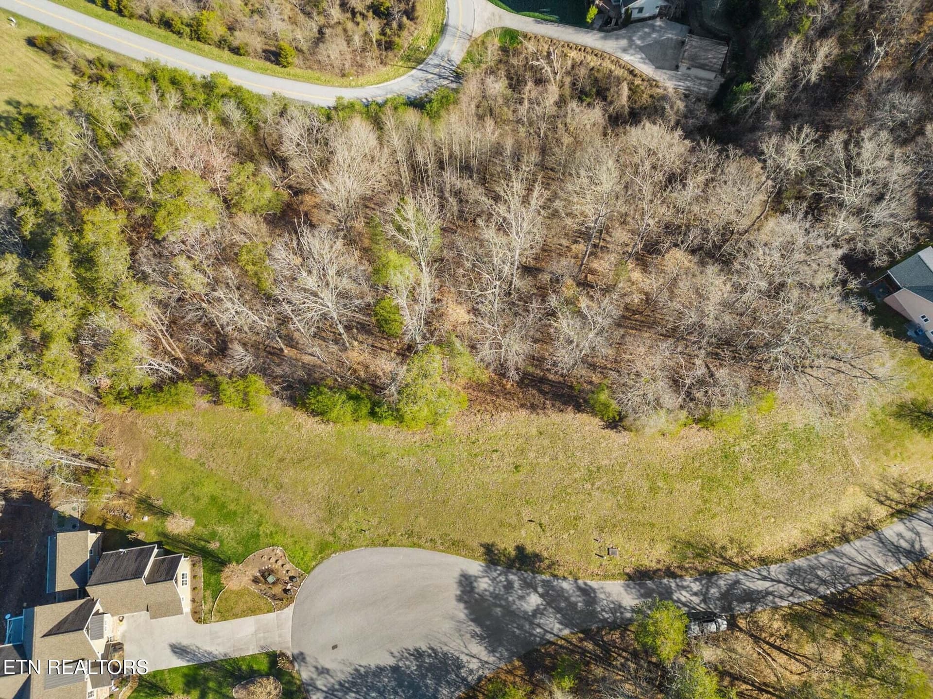 Dove ct - 10 - Dove Court, Sharps Chapel, TN 37866