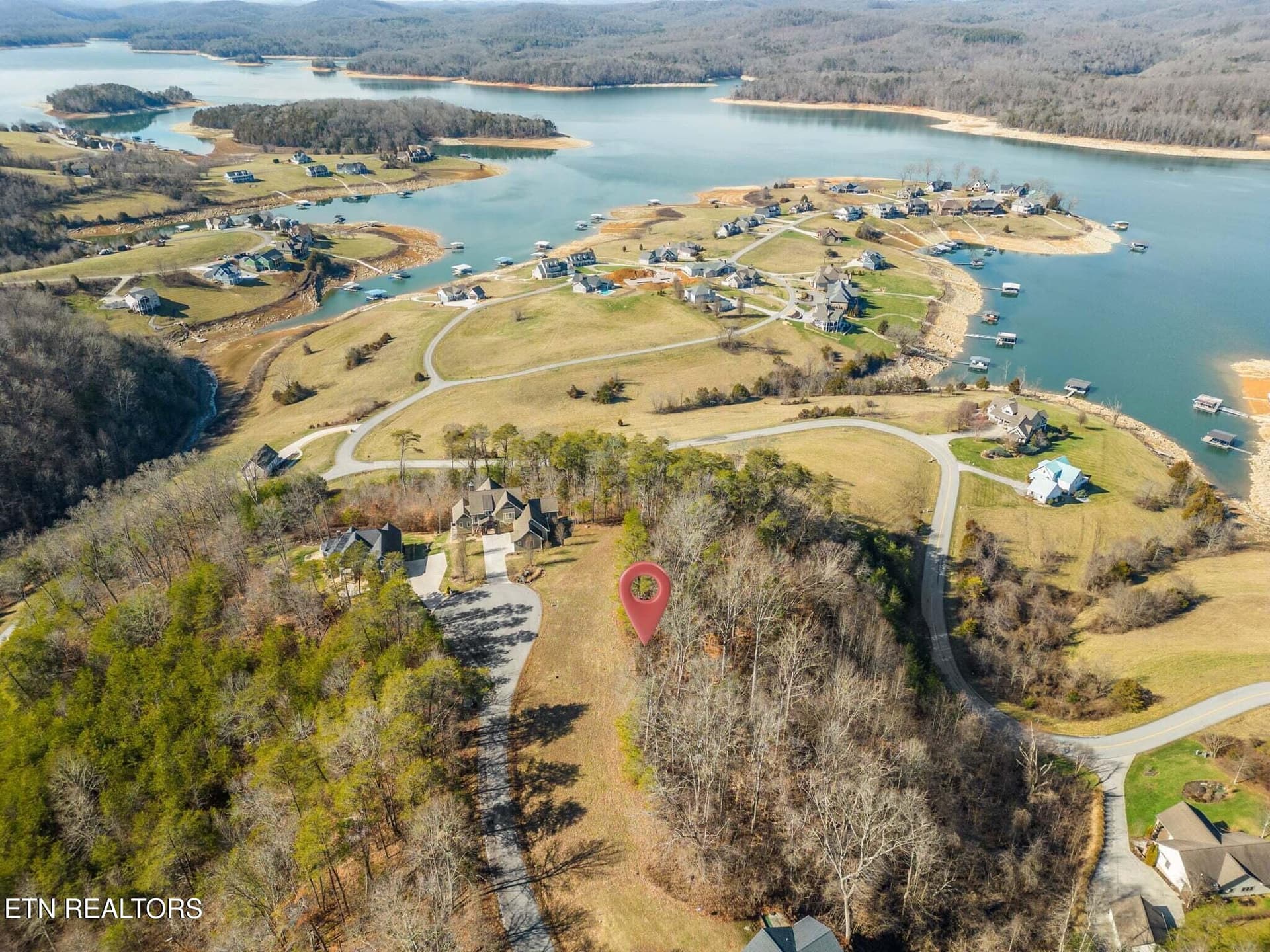 Dove ct - 20.1 - Dove Court, Sharps Chapel, TN 37866