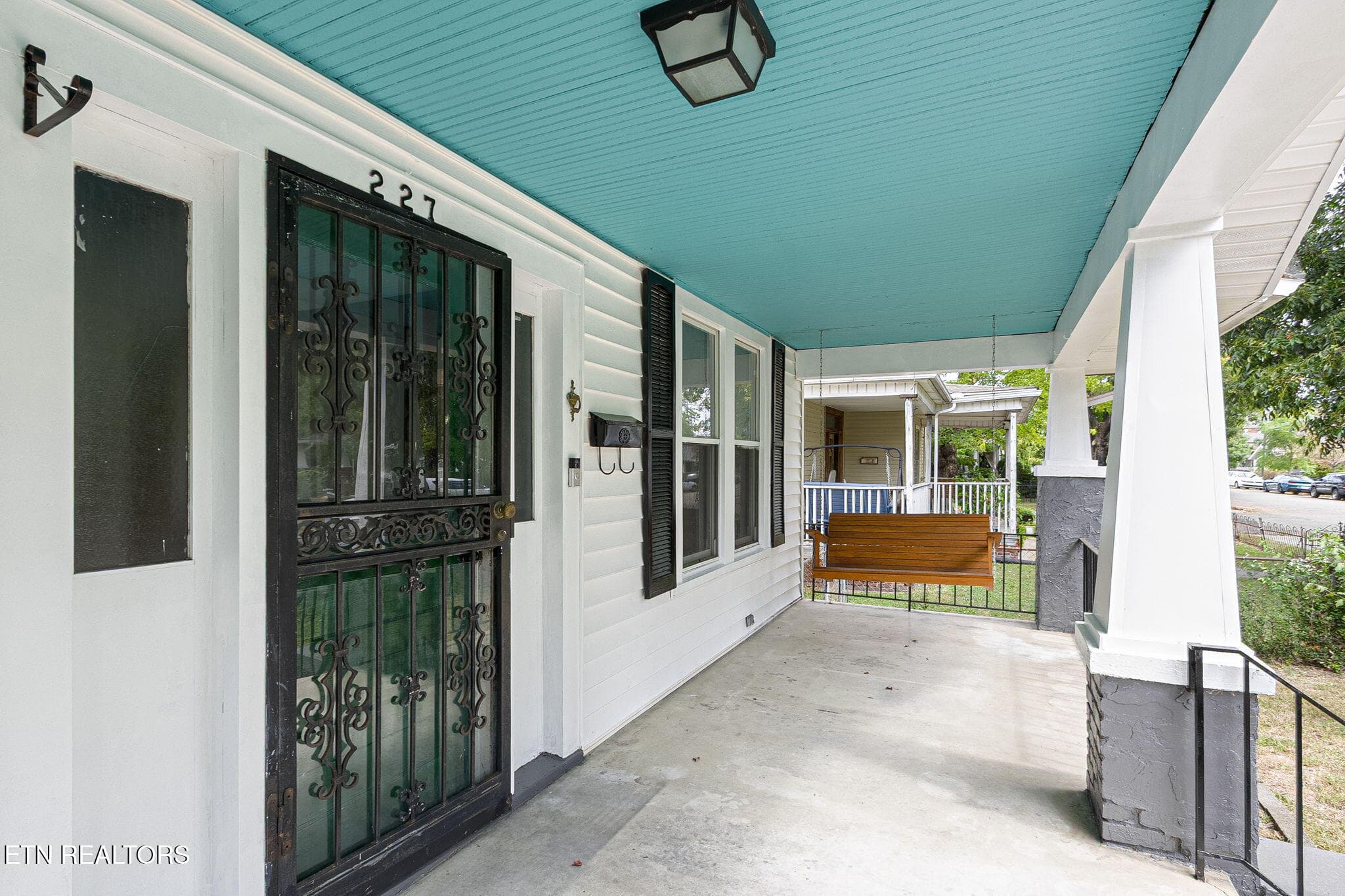 4-web-or-mls-004--FULL - 227 E Burwell Ave, Knoxville, TN 37917, Knoxville