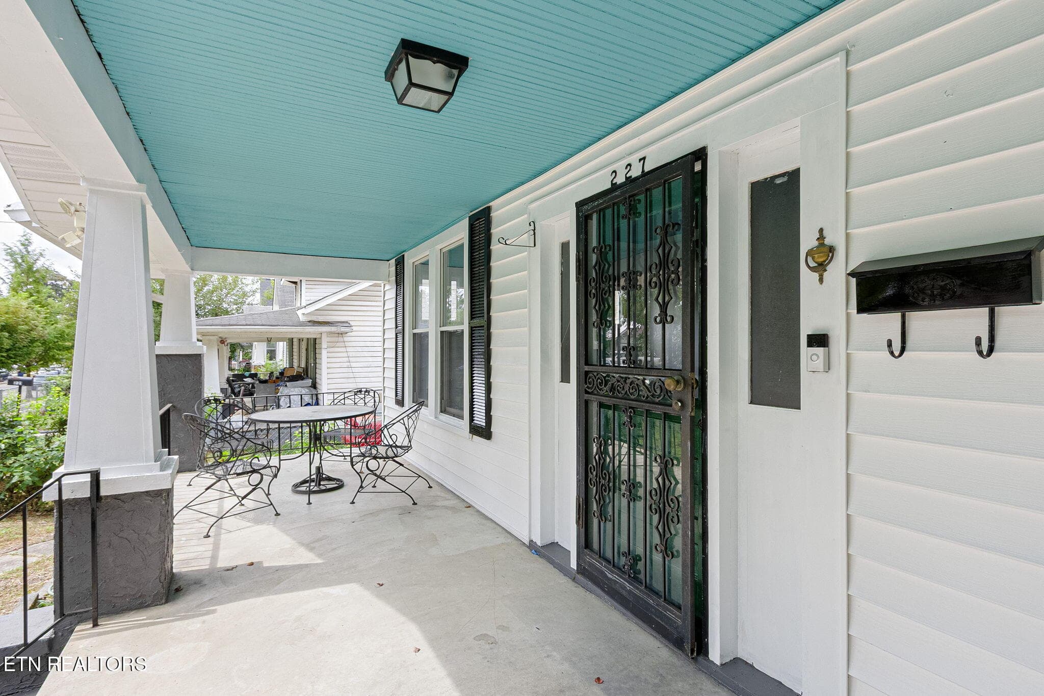 5-web-or-mls-005--FULL - 227 E Burwell Ave, Knoxville, TN 37917, Knoxville