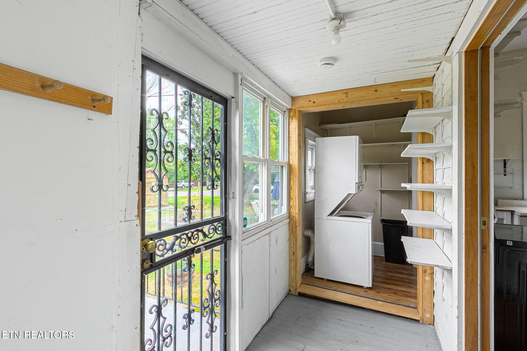 23-web-or-mls-023--FULL - 227 E Burwell Ave, Knoxville, TN 37917, Knoxville