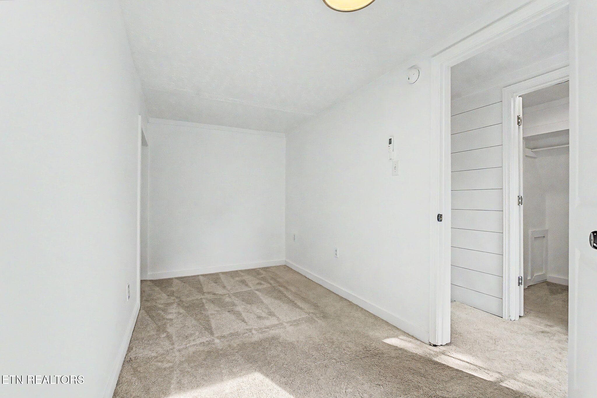 13-web-or-mls-2800-lay-ave - 2800 Lay Ave, Knoxville, TN 37914, Knoxville