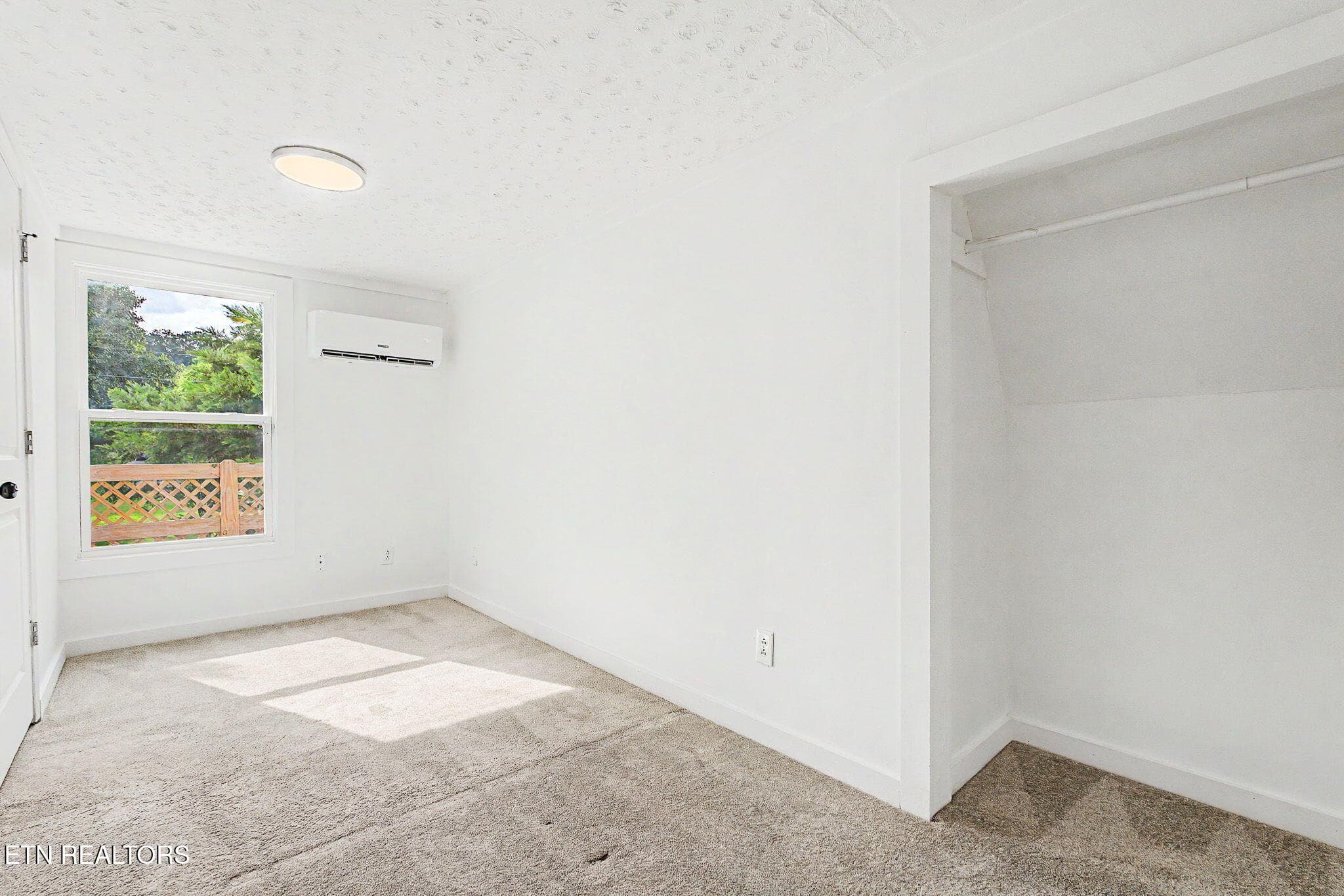 14-web-or-mls-2800-lay-ave - 2800 Lay Ave, Knoxville, TN 37914, Knoxville