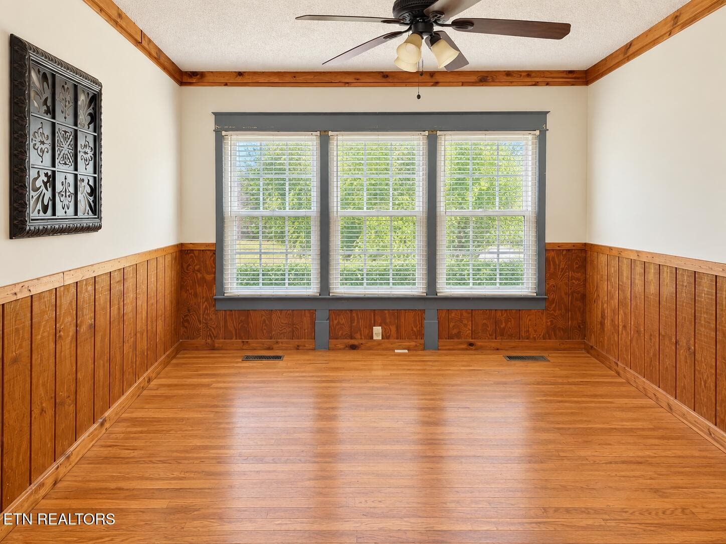 29722 - 5205 Jacksboro Pike, Knoxville, TN 37918