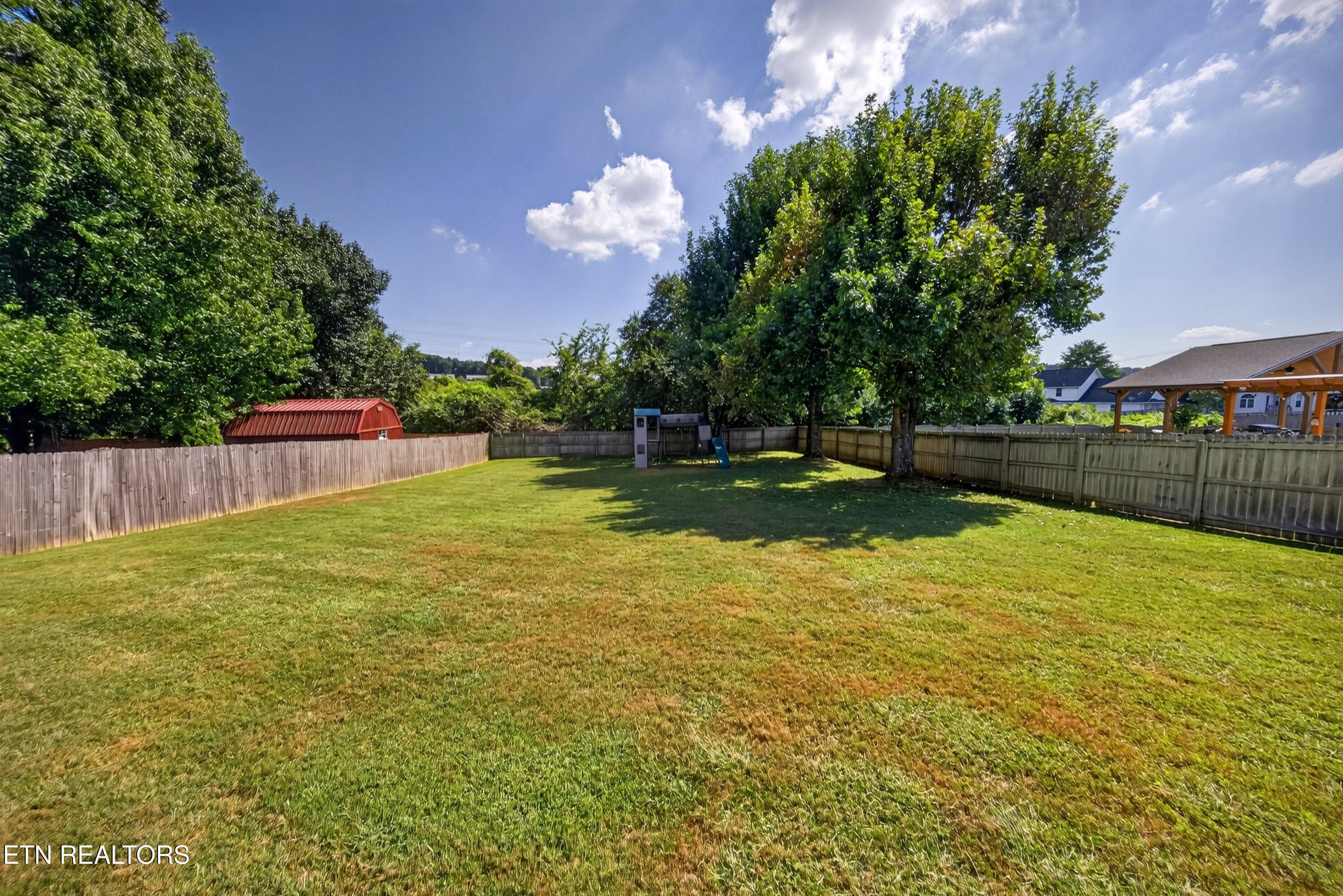 L40A0227 - 828 Paxton Drive, Knoxville, TN 37918