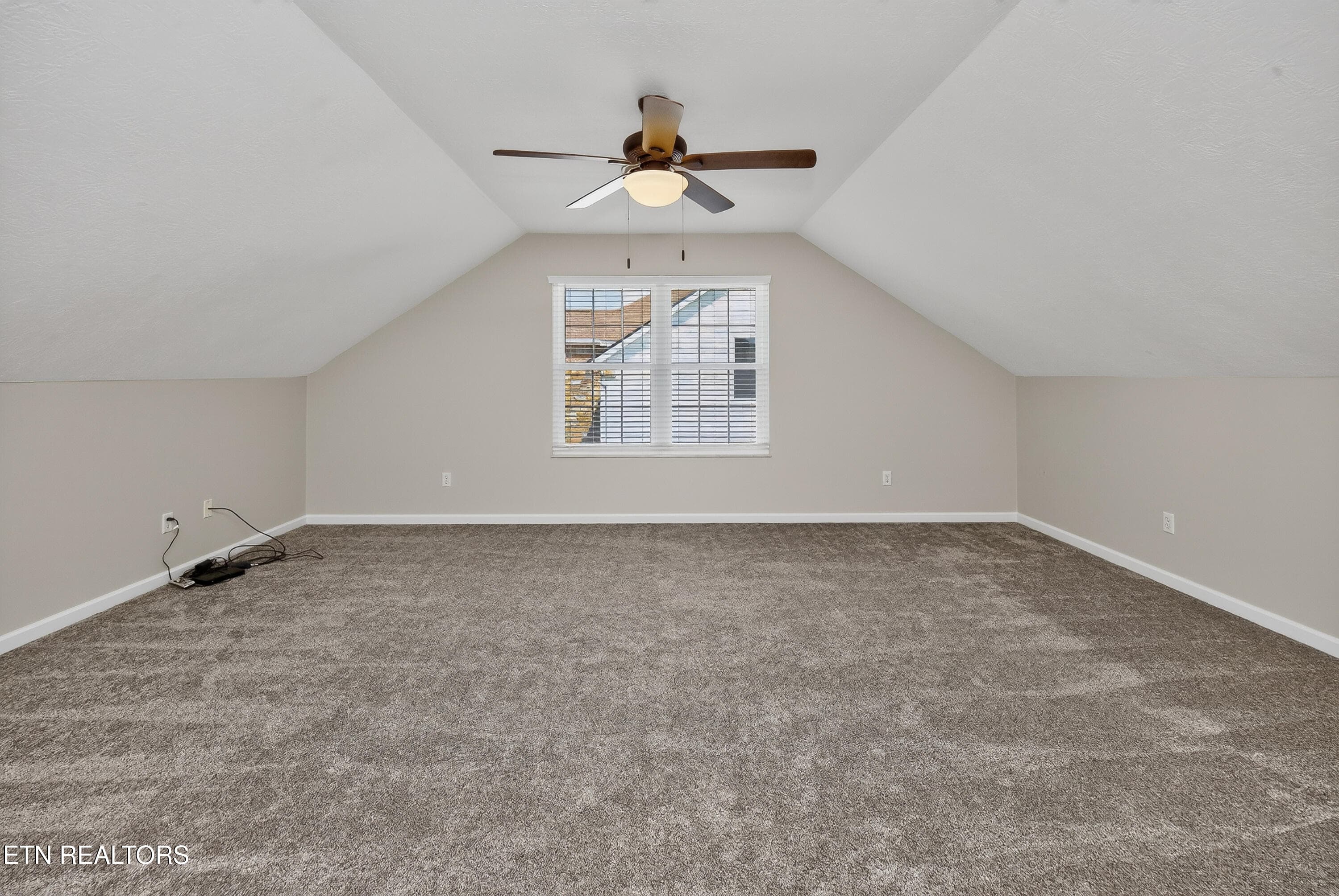 L40A0286 - 828 Paxton Drive, Knoxville, TN 37918