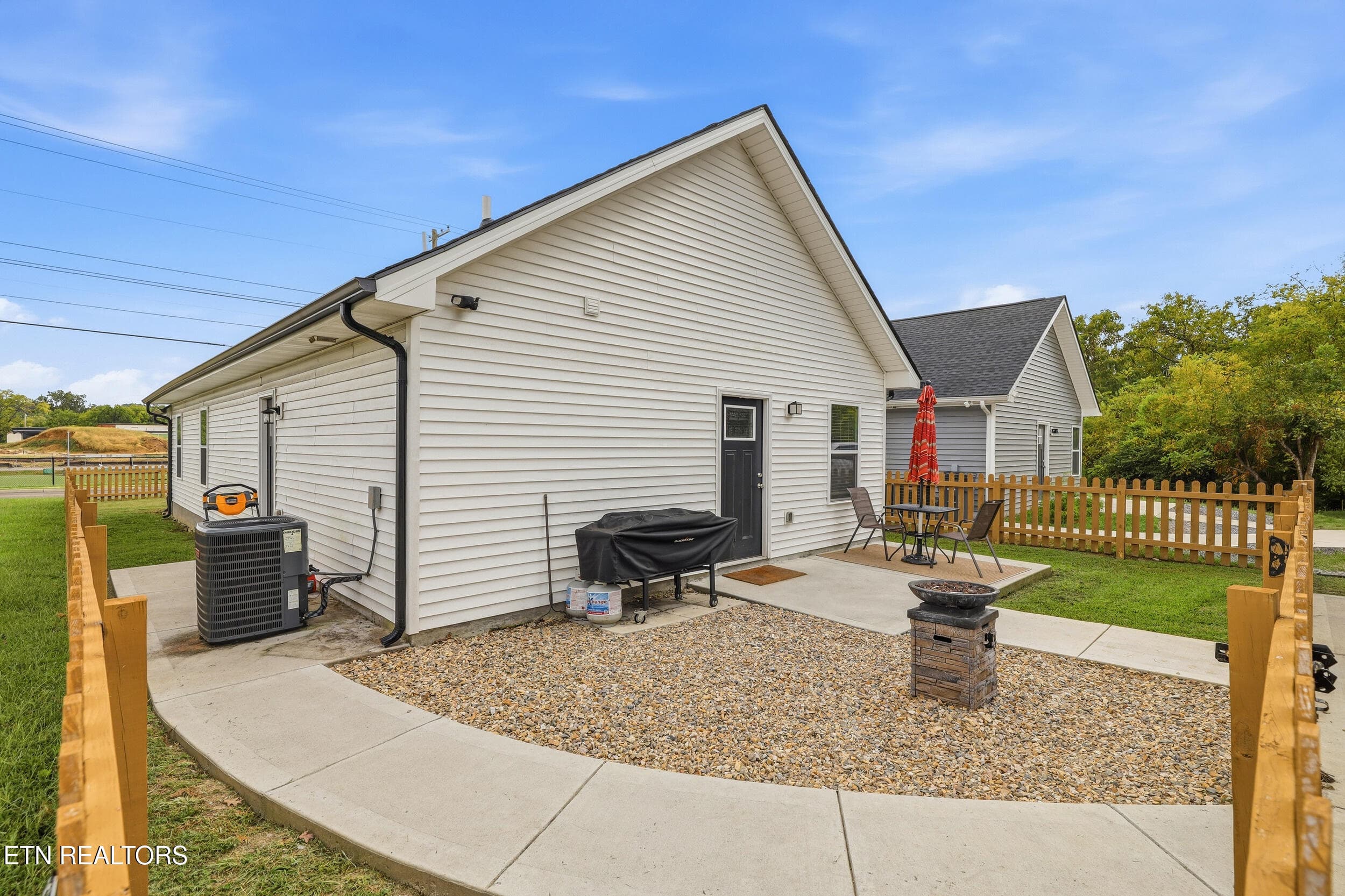 011 - 1719 Texas Ave, Knoxville, TN 37921, Knoxville